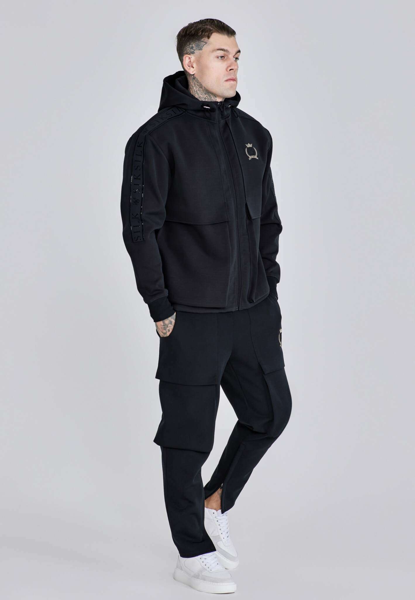 Utility Hoodie in Black Sweatjacken SikSilk