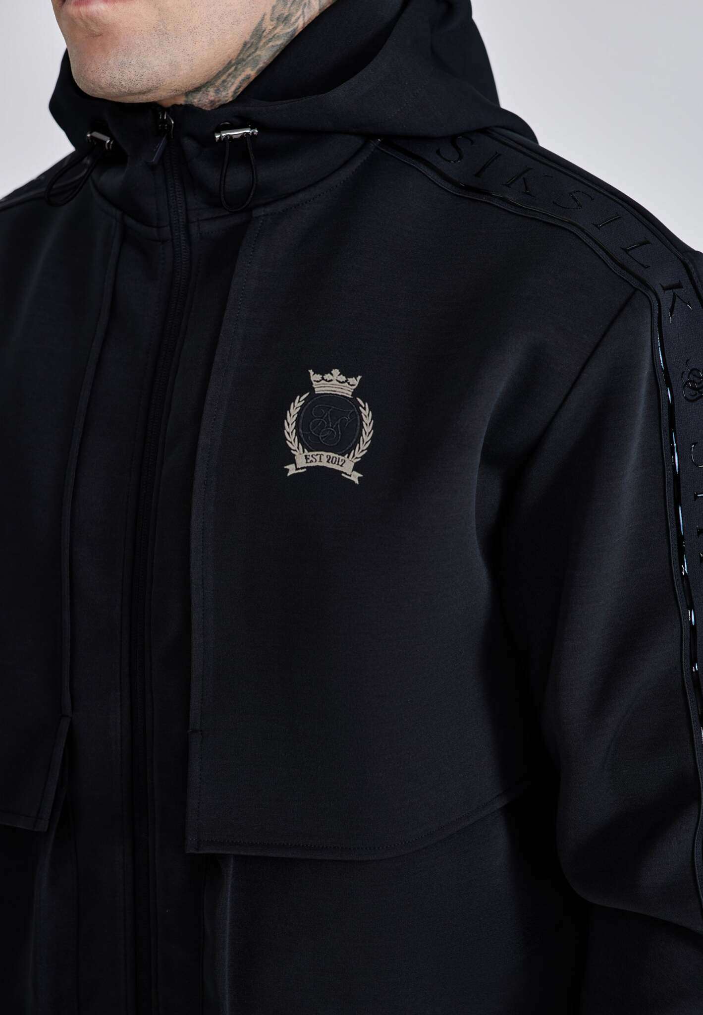 Utility Hoodie in Black Sweatjacken SikSilk
