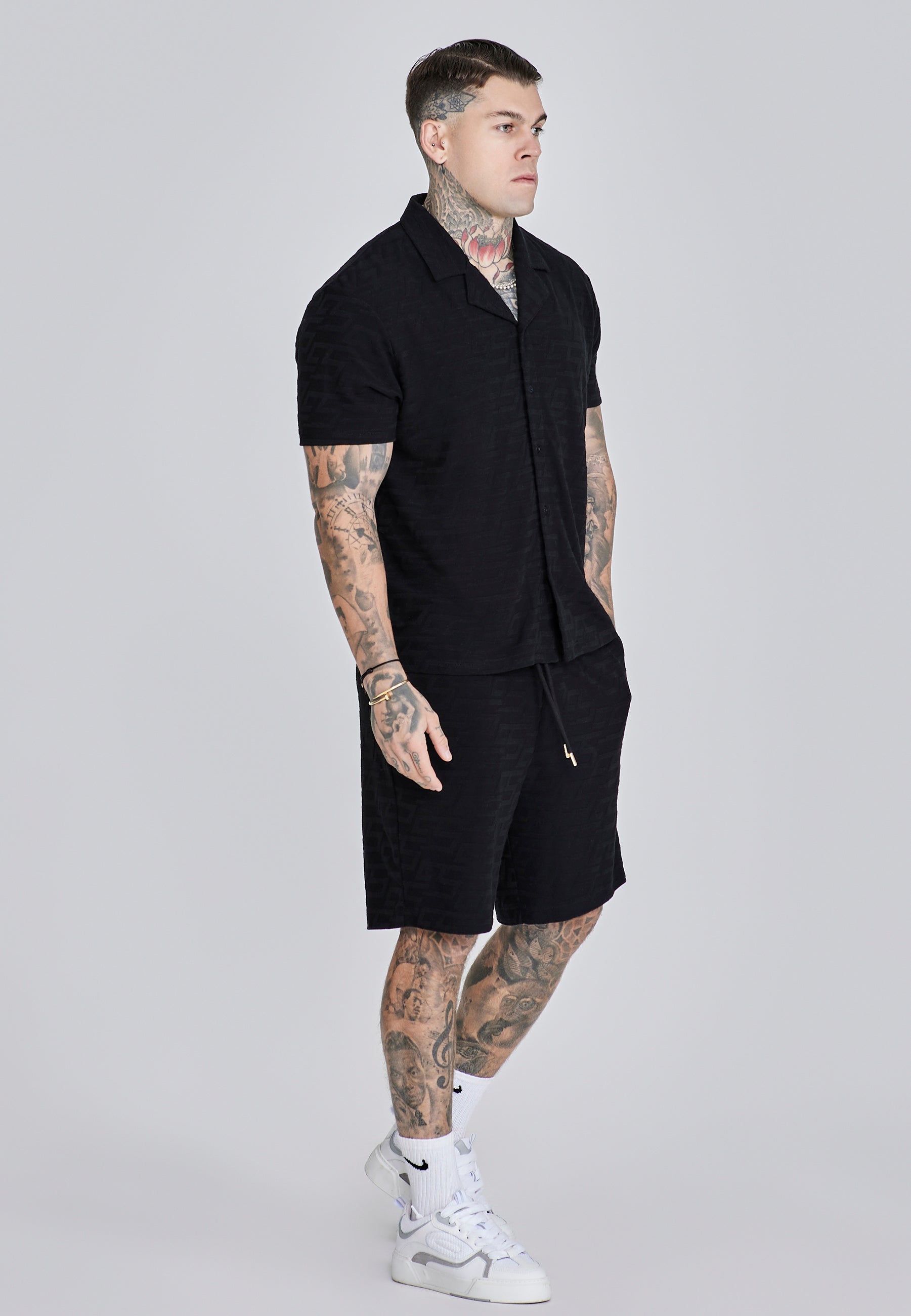 Towelling Shirt in Black Hemden SikSilk
