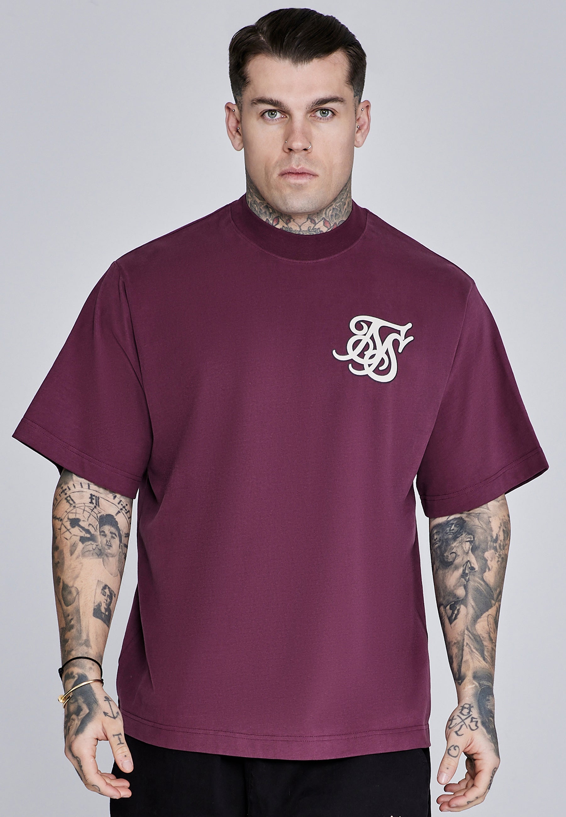 Logo T-Shirt in Burgundy T-Shirts SikSilk
