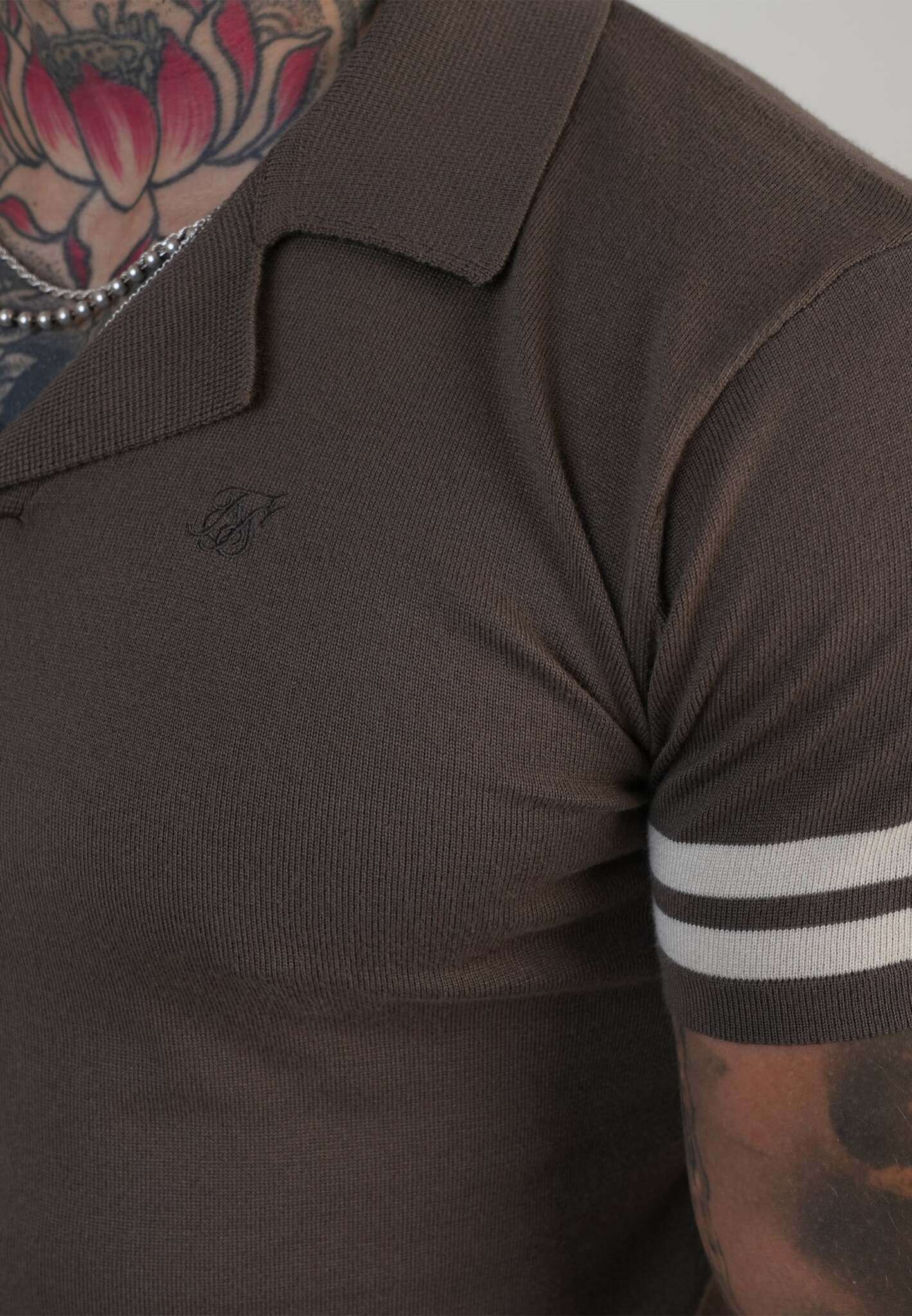Tournament Revere Polo in Brown T-Shirts SikSilk