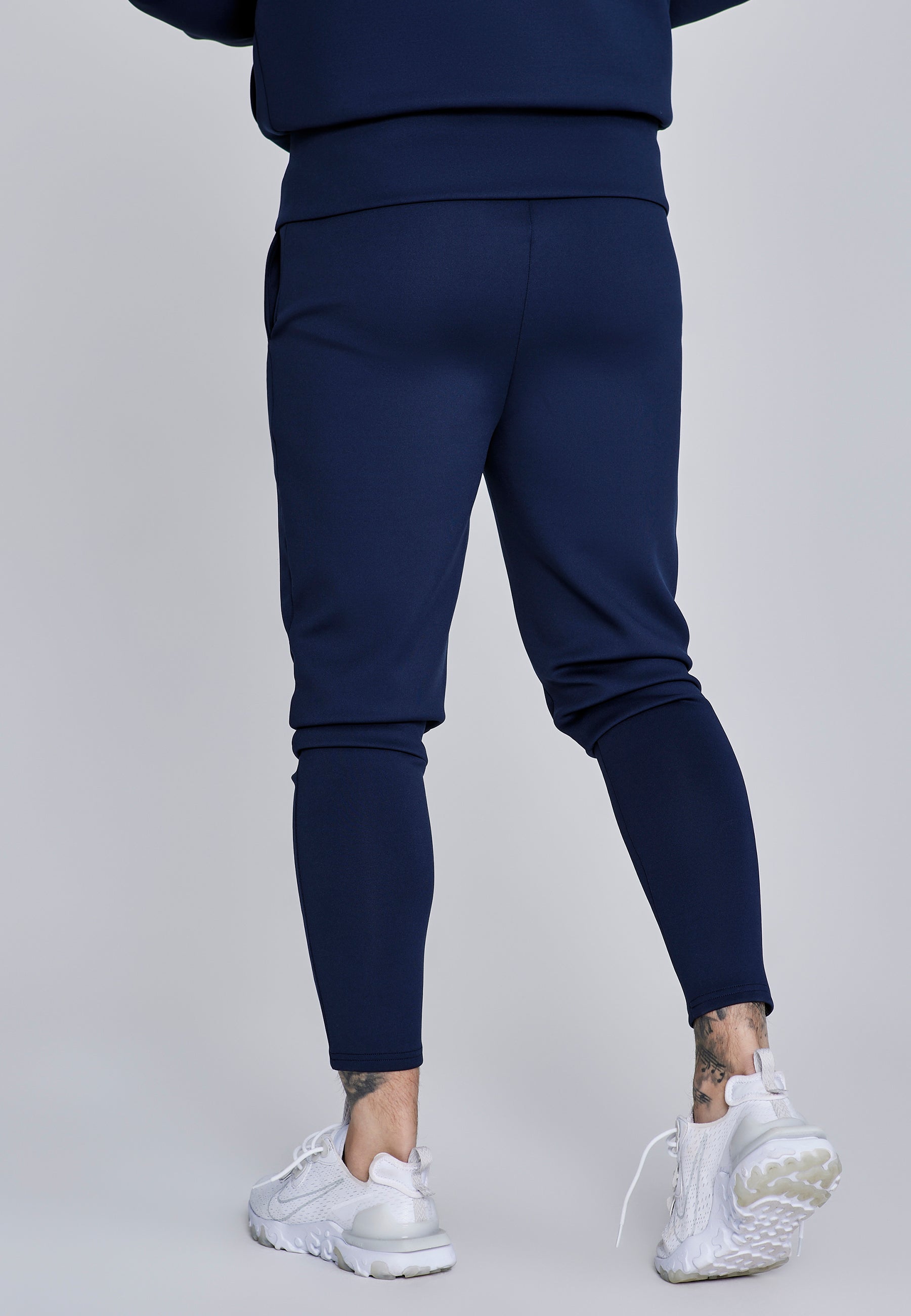 Essentials Poly Joggers in Navy Hosen SikSilk