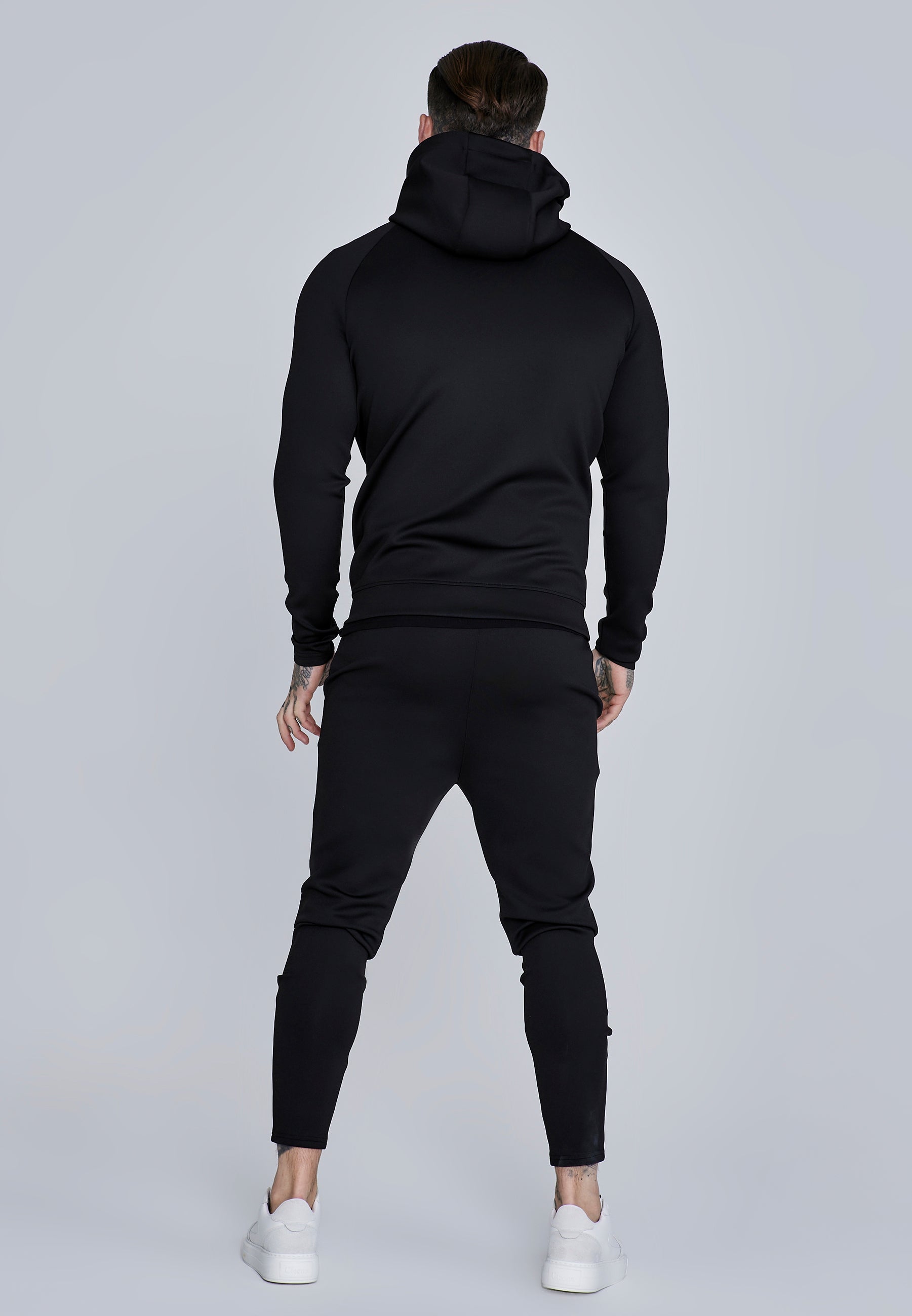 Essentials Poly FullZip Hoodie in Black Sweatjacken SikSilk