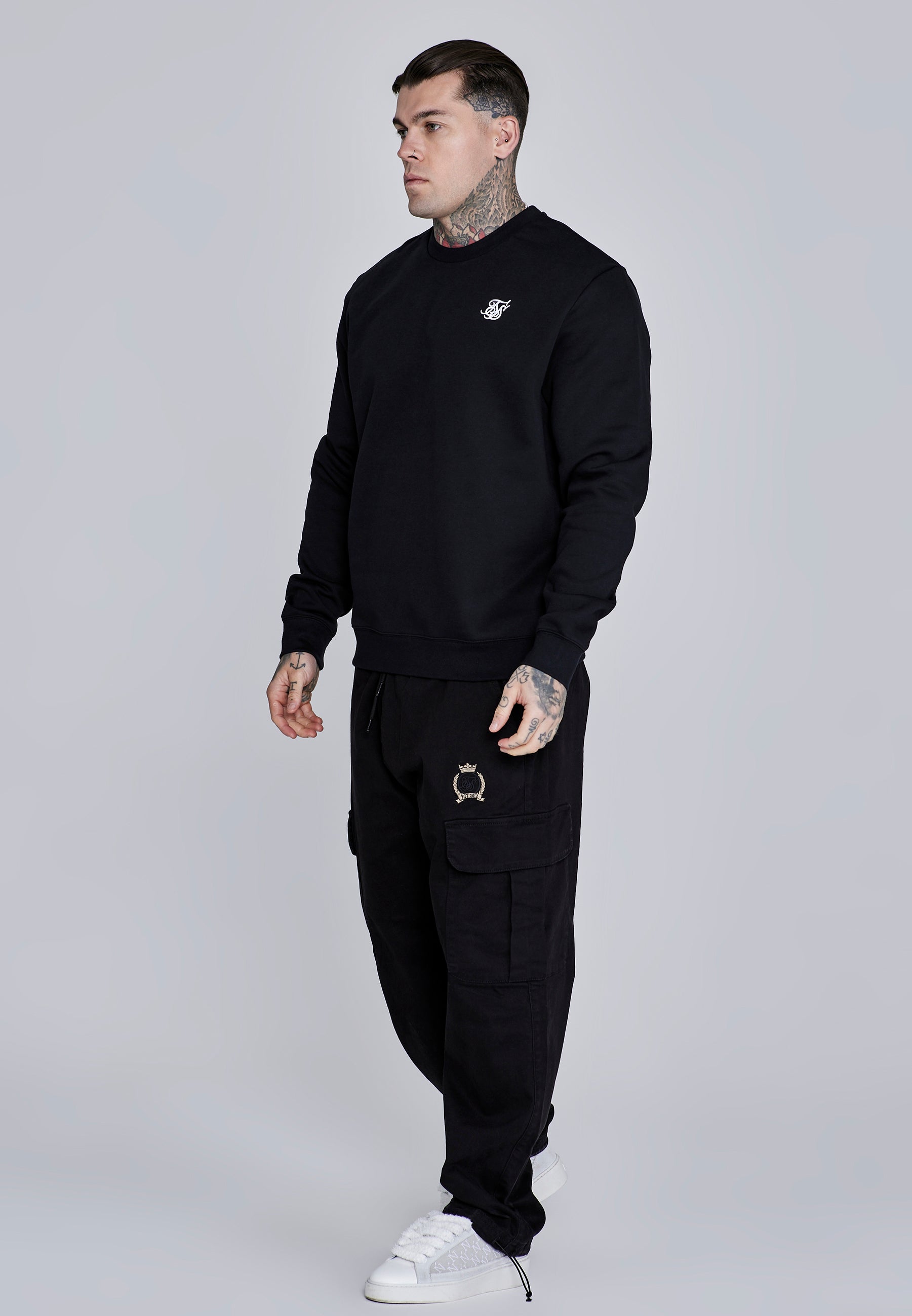 Essentials Sweater in Black Sweatshirts SikSilk
