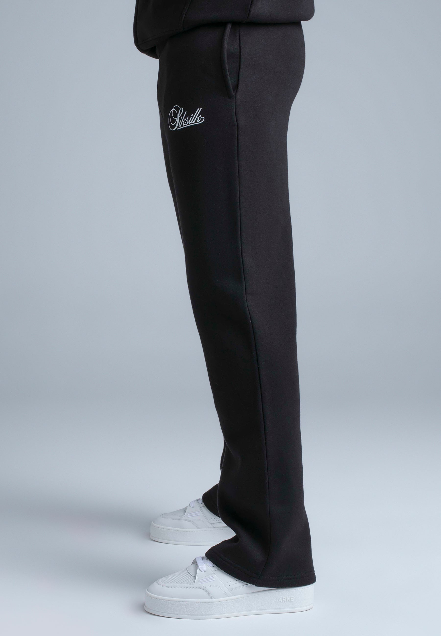Essentials Track Pants in Black Hosen SikSilk