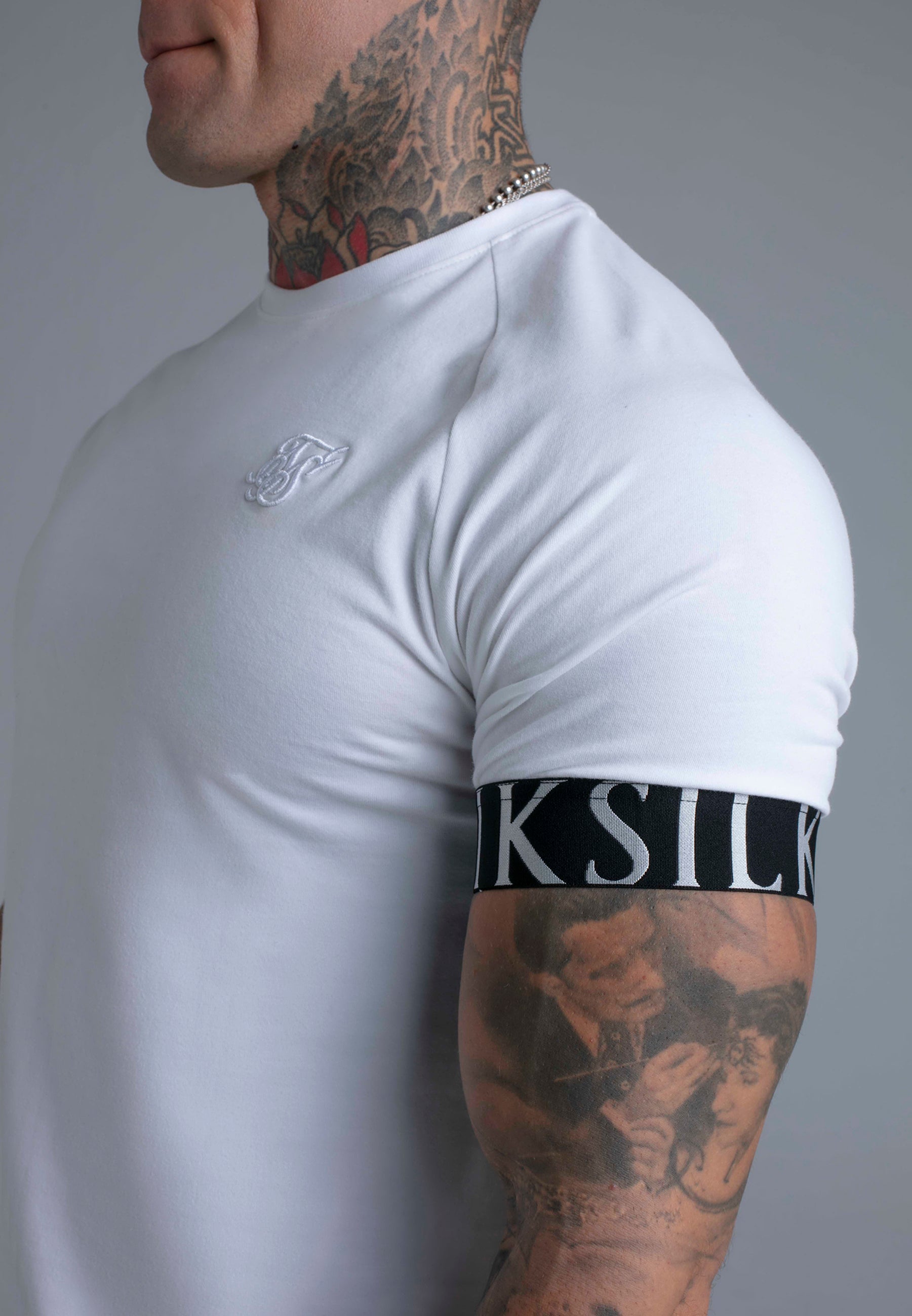 Tech T-Shirt in White T-Shirts SikSilk