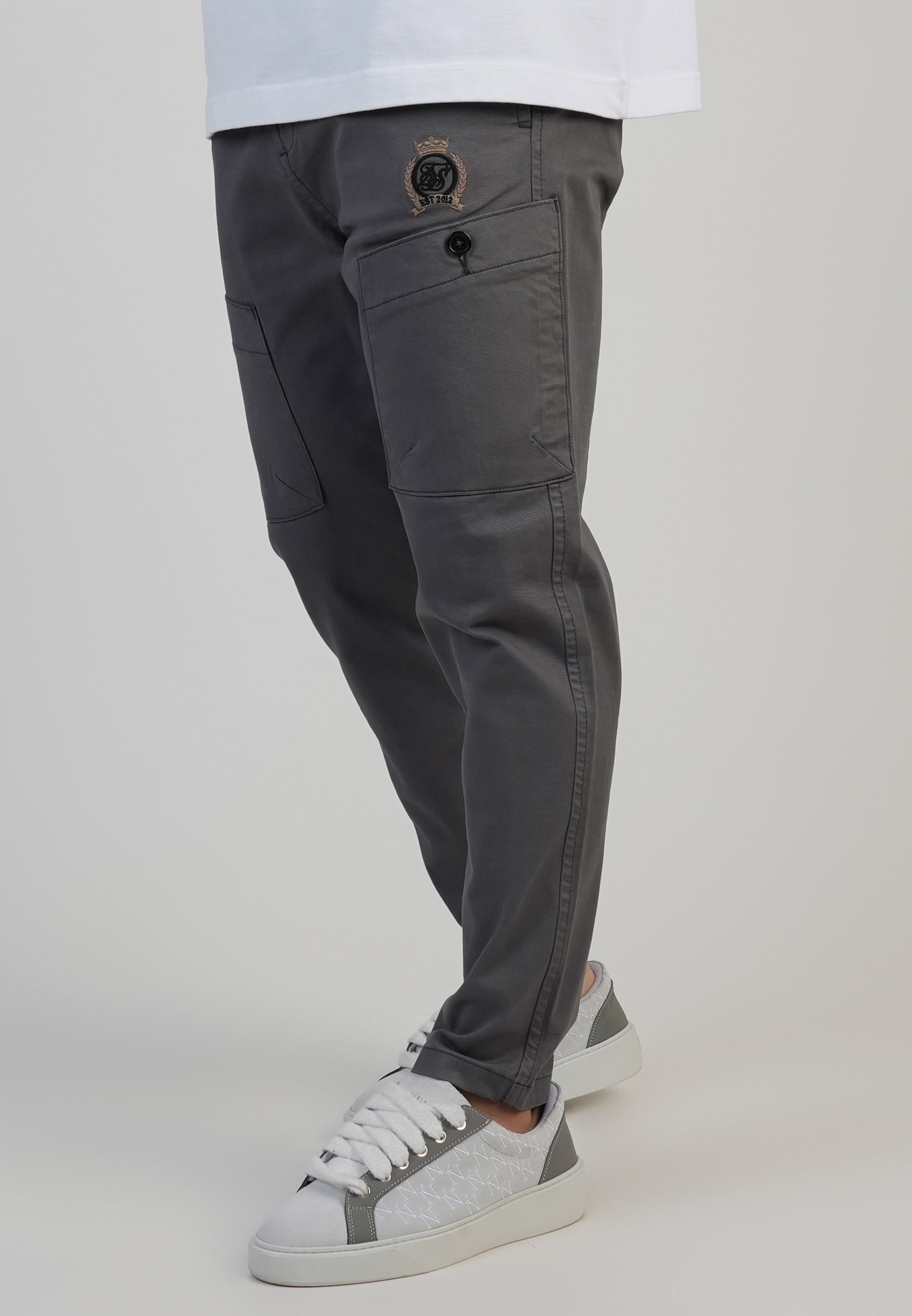 Smart Cargos in Grey Hosen SikSilk