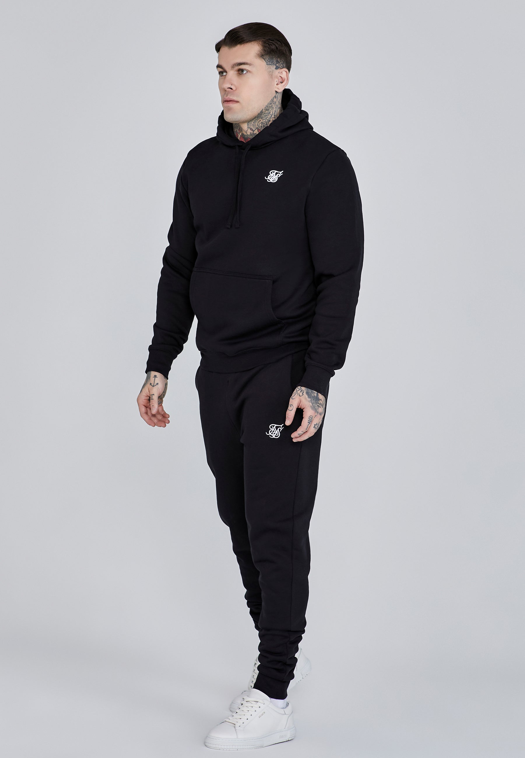 Kleidungsset Hoodie and Joggers in Black Sets SikSilk