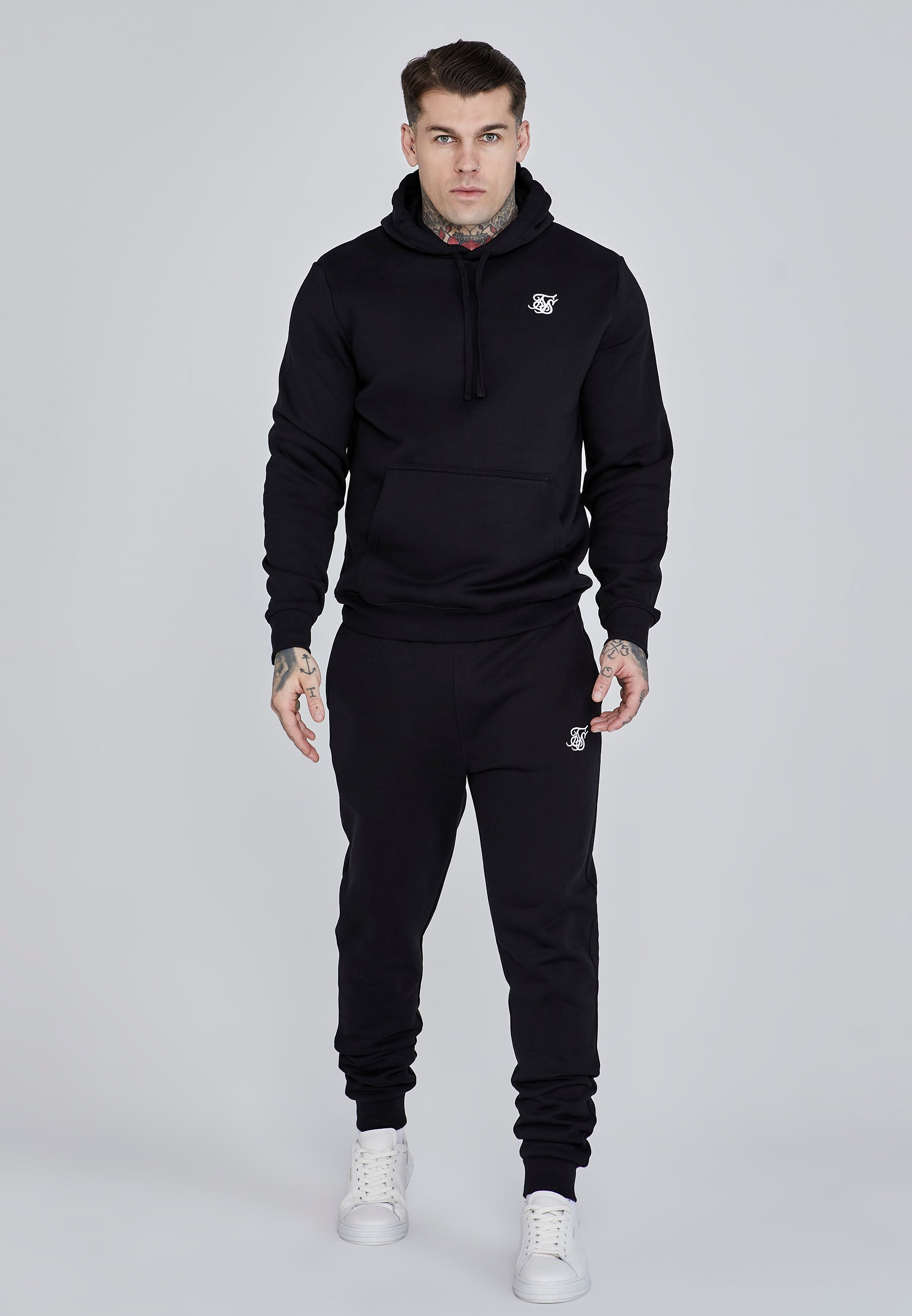 Kleidungsset Hoodie and Joggers in Black Sets SikSilk