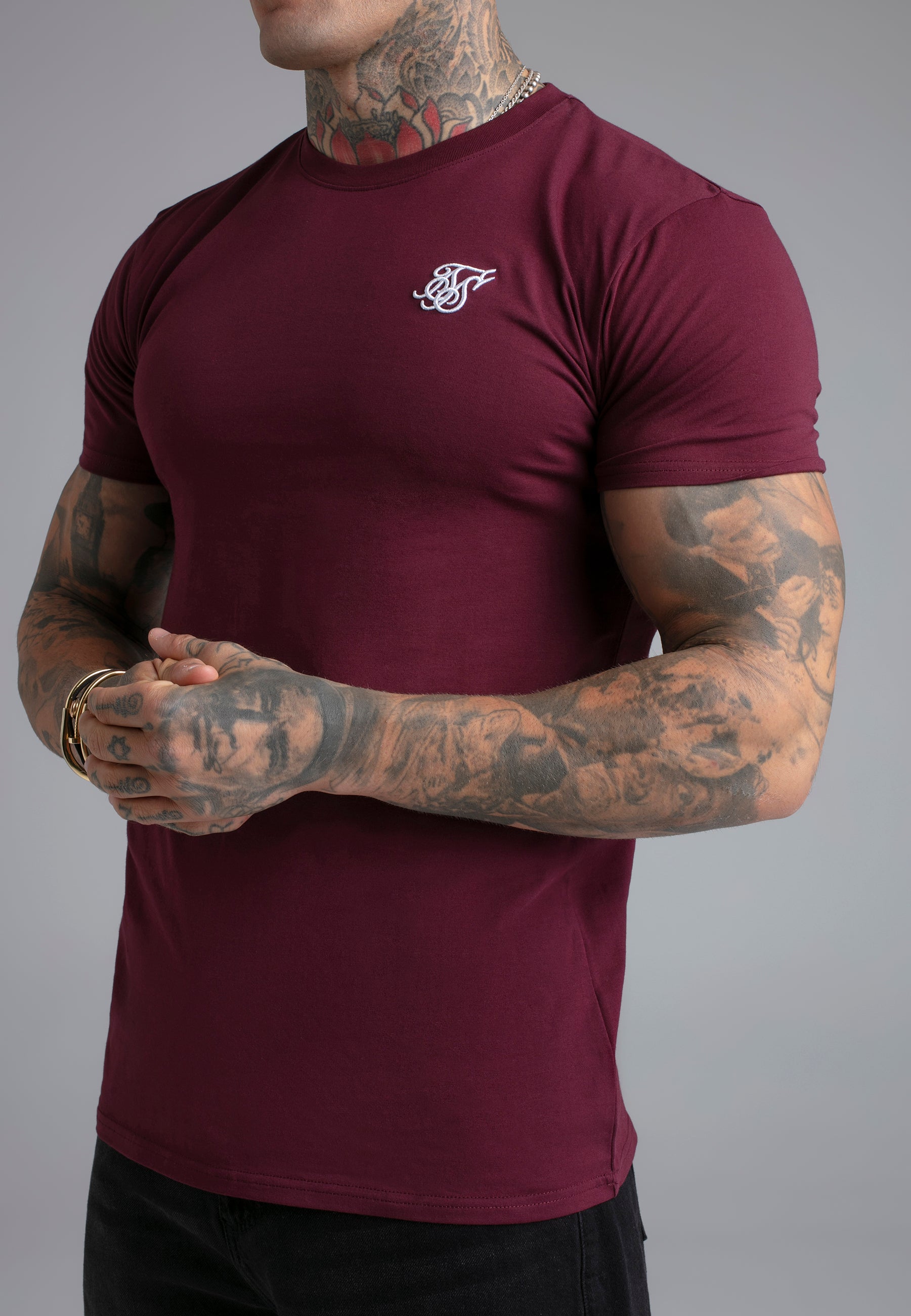 Essentials T-Shirt in Burgundy T-Shirts SikSilk
