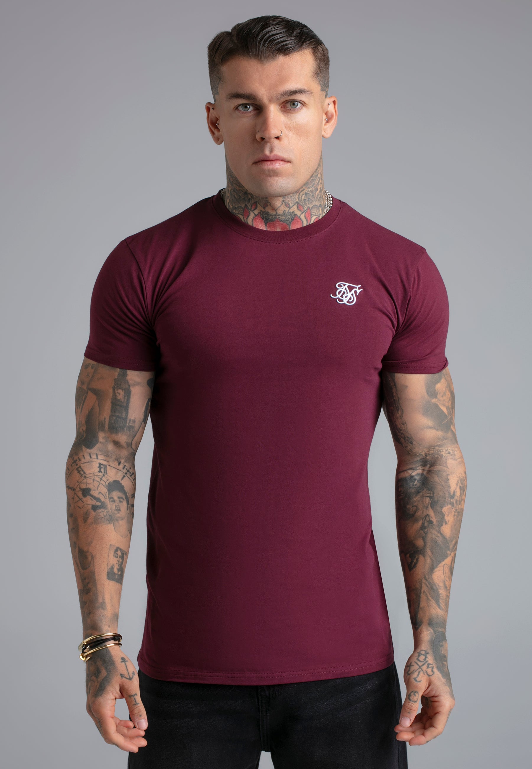 Essentials T-Shirt in Burgundy T-Shirts SikSilk