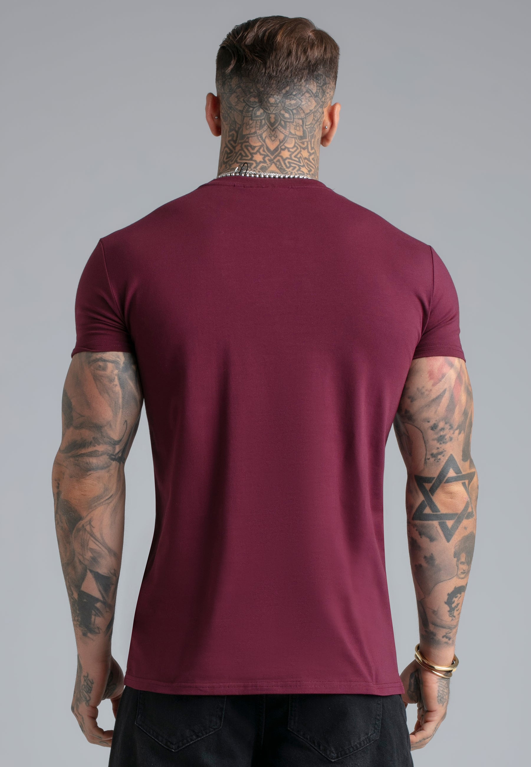 Essentials T-Shirt in Burgundy T-Shirts SikSilk