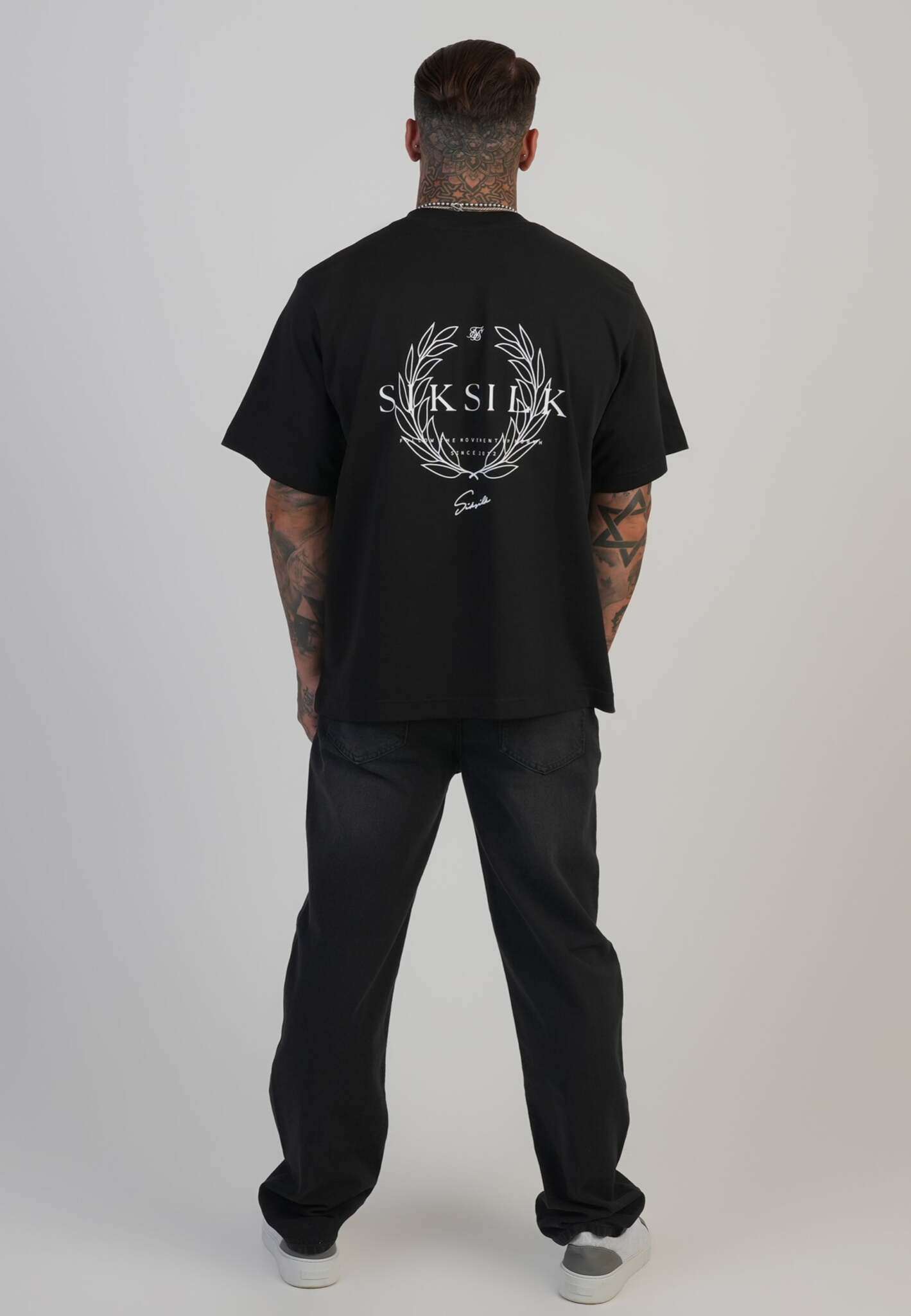 Straight Fit Jeans in Washed Black Jeans SikSilk
