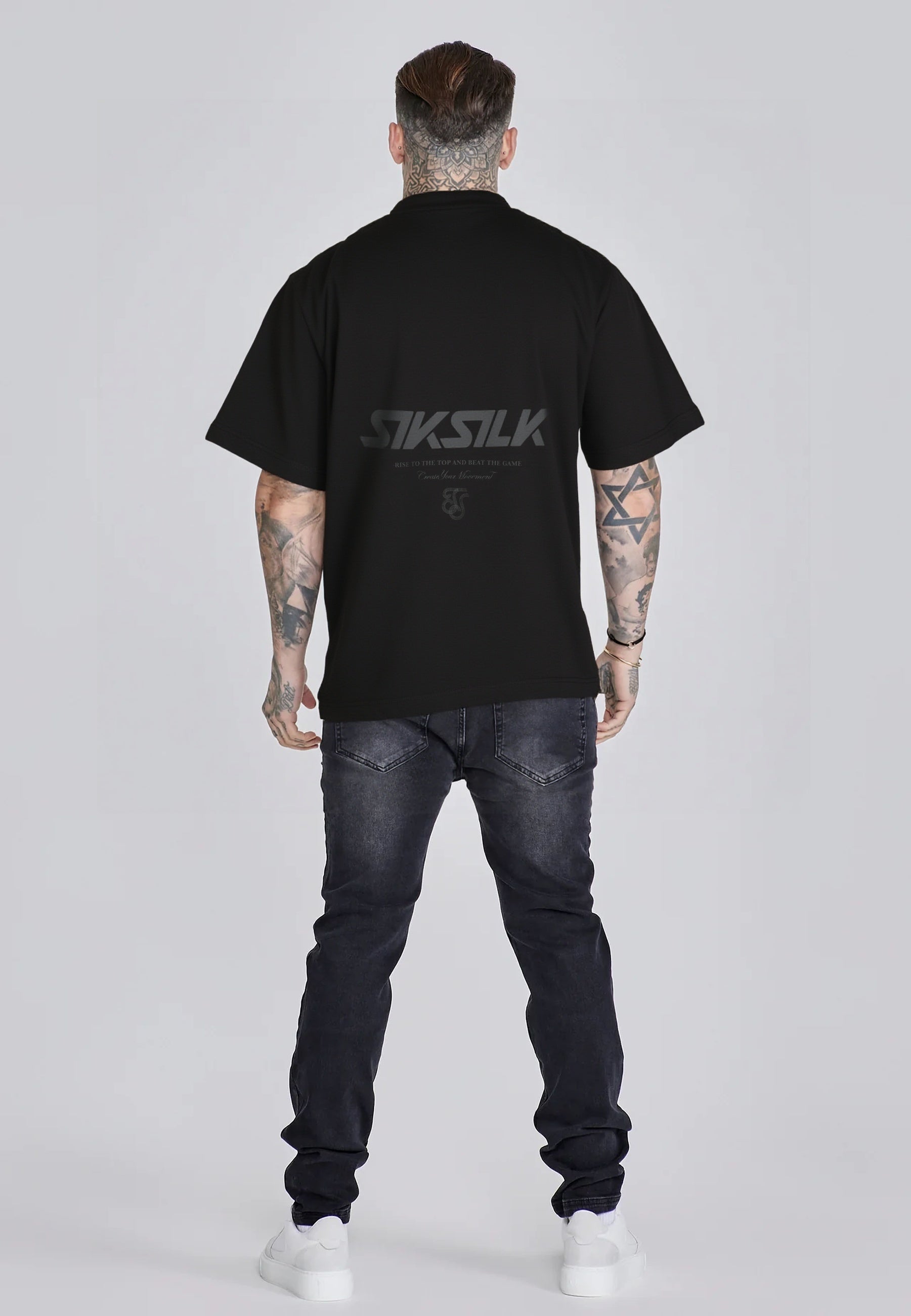 Graphic T-Shirt in Black T-Shirts SikSilk