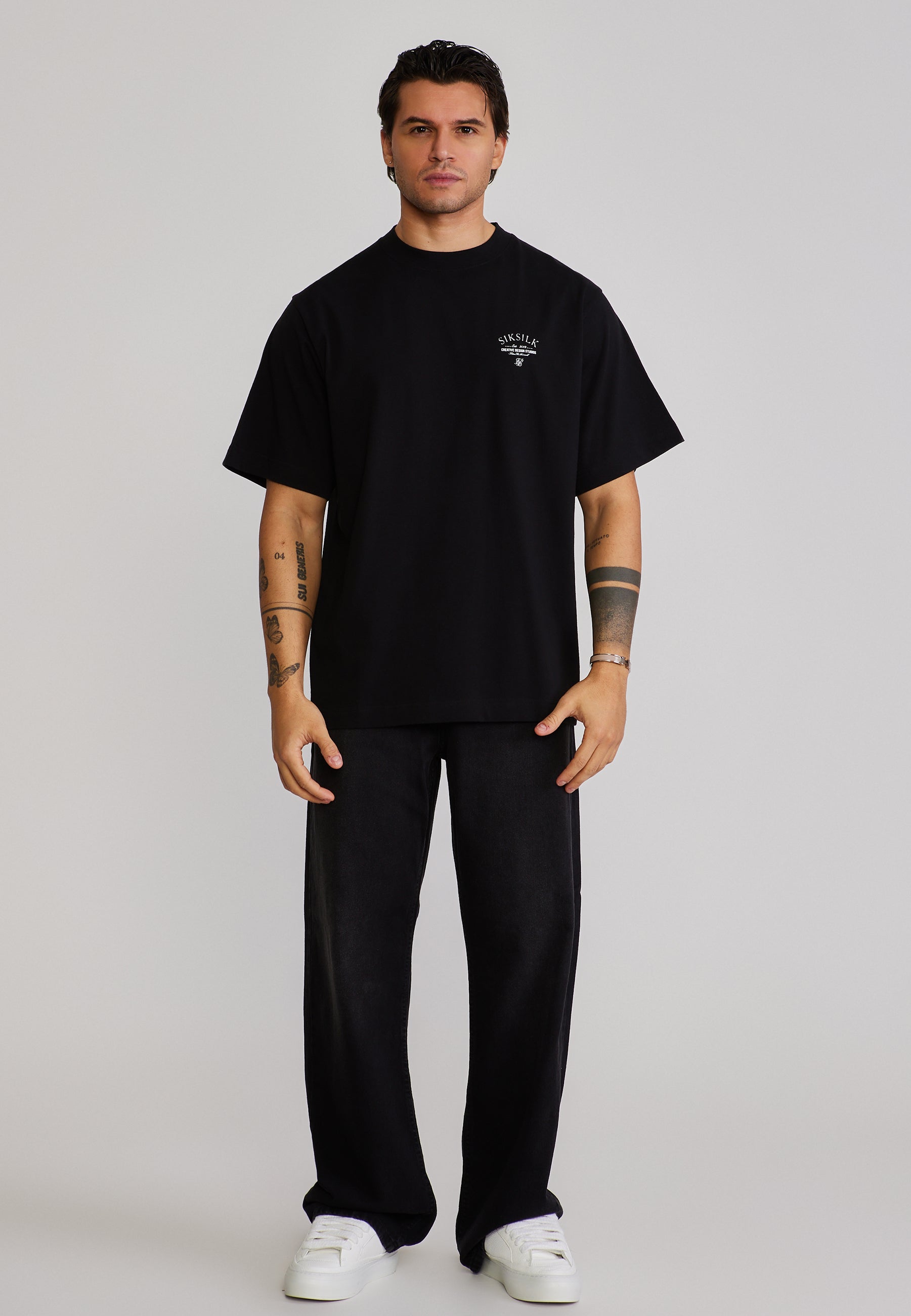 Graphic T-Shirt in Black T-Shirts SikSilk