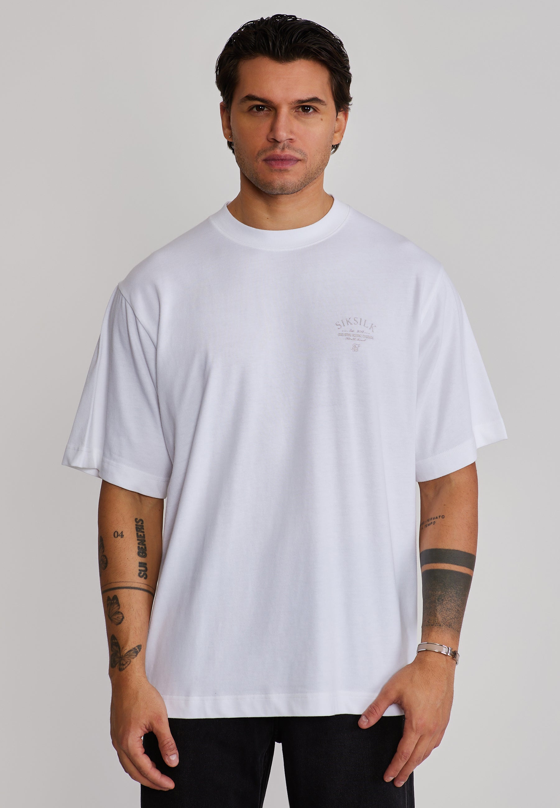 Graphic T-Shirt in White T-Shirts SikSilk