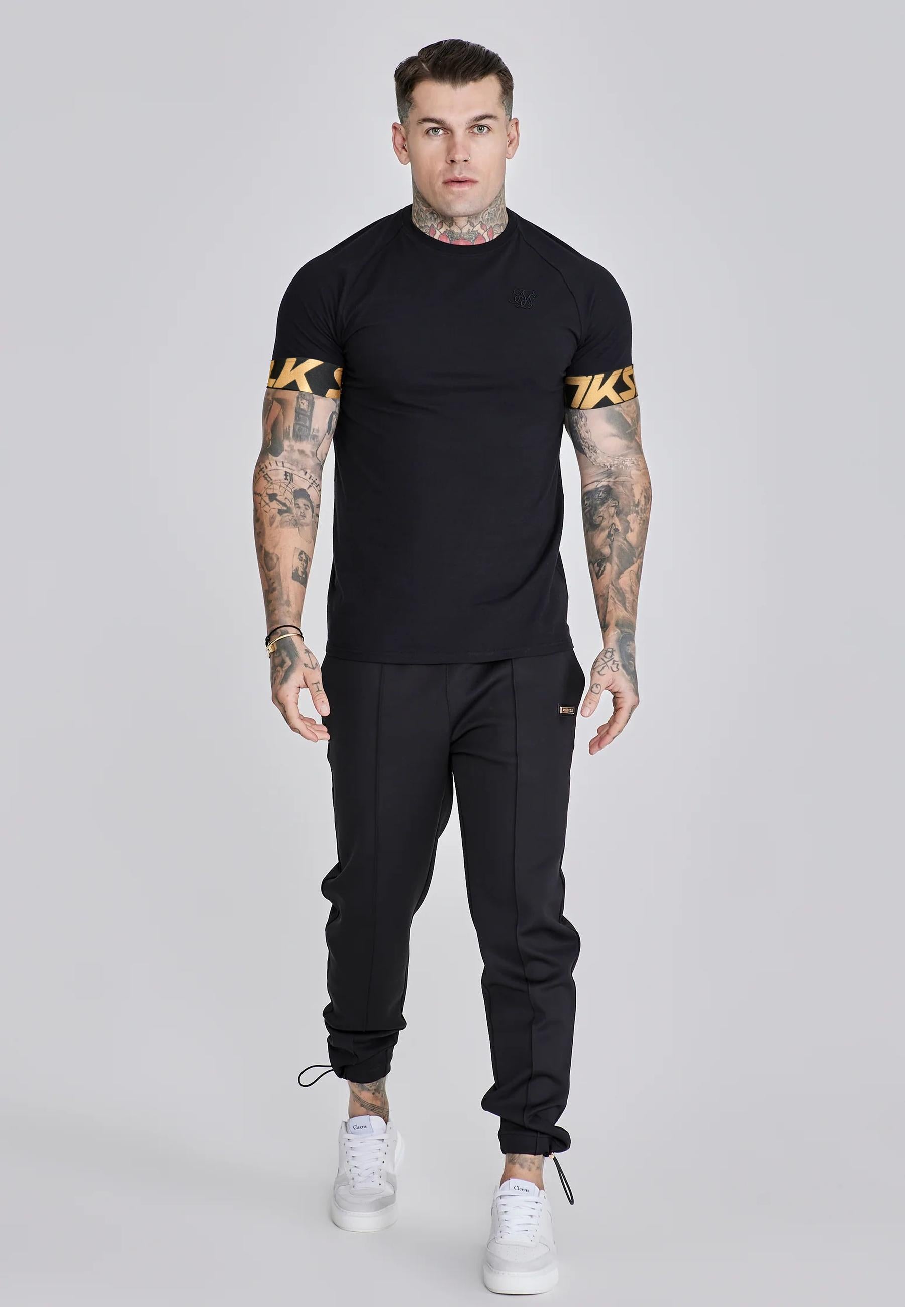 Dynamic T-Shirt in Black T-Shirts SikSilk