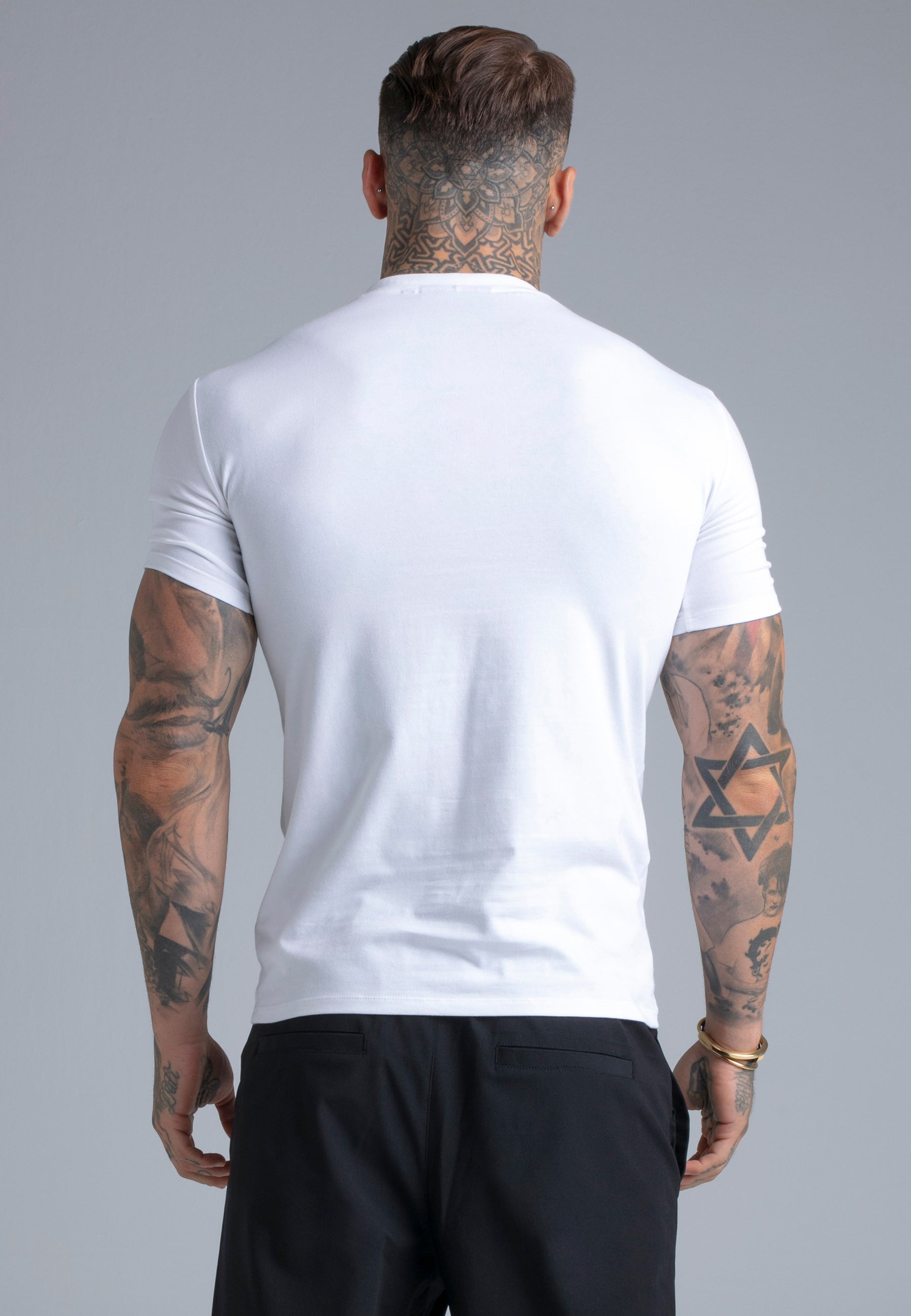 V-Neck T-Shirt in White T-Shirts SikSilk