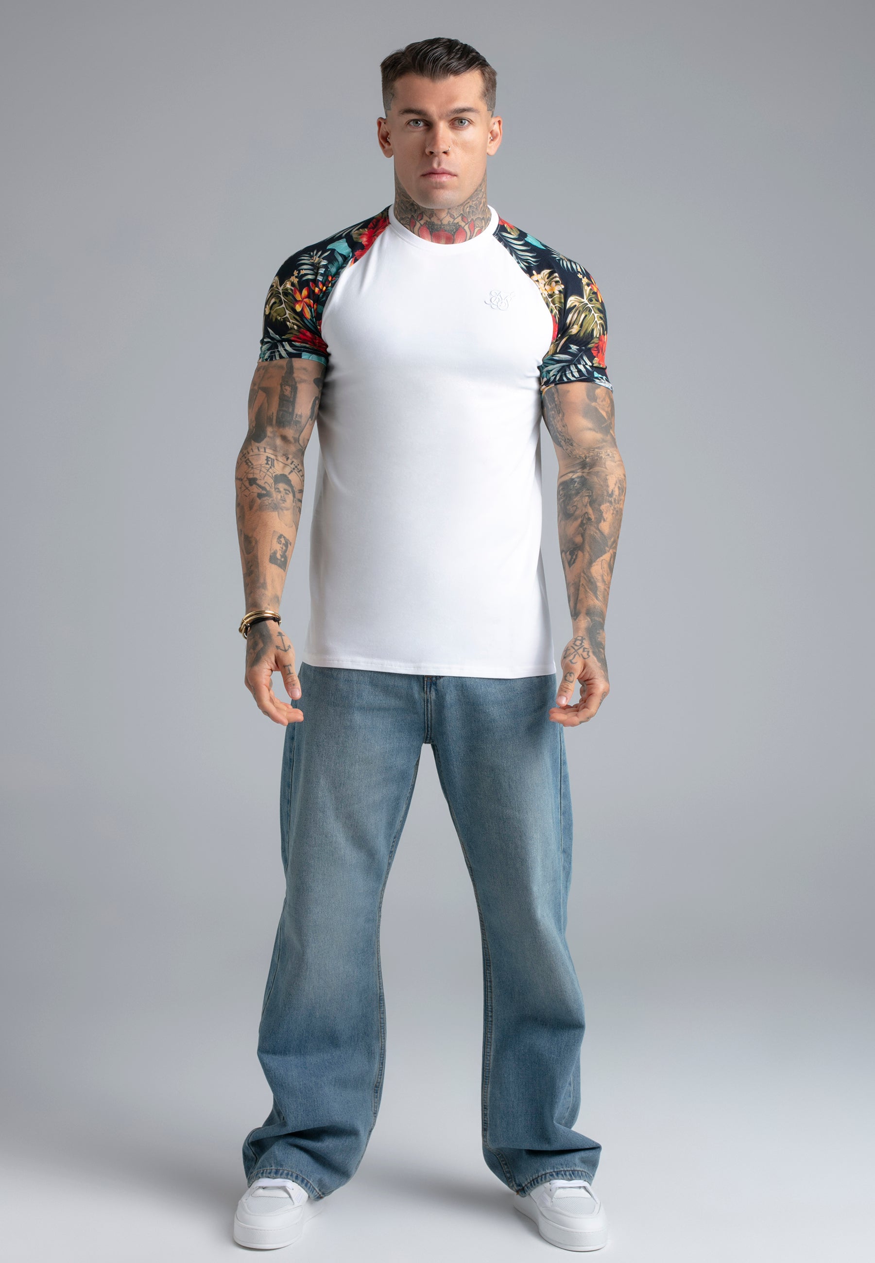 Raglan T-Shirt in White T-Shirts SikSilk