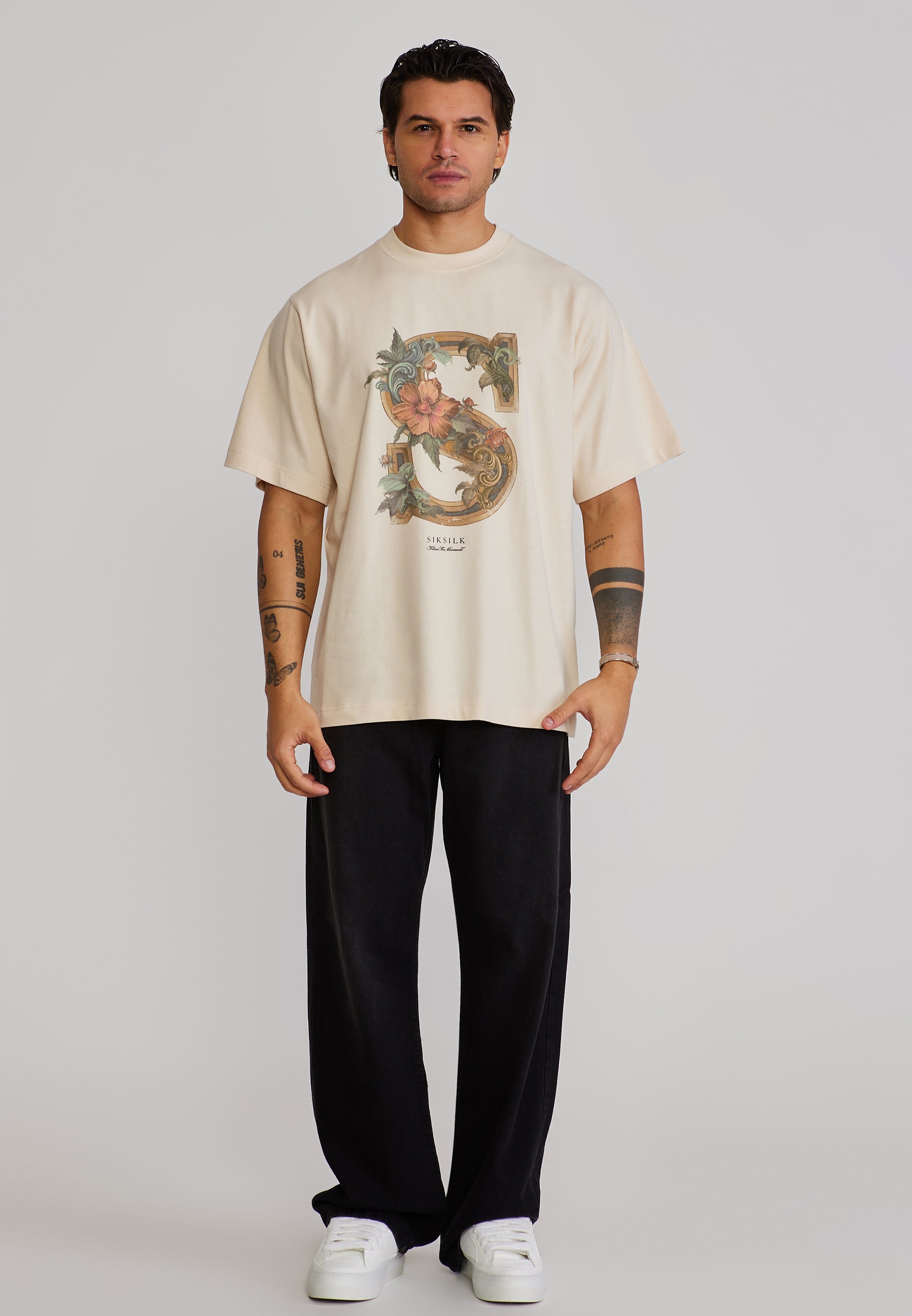 Graphic T-Shirt in Ecru T-Shirts SikSilk