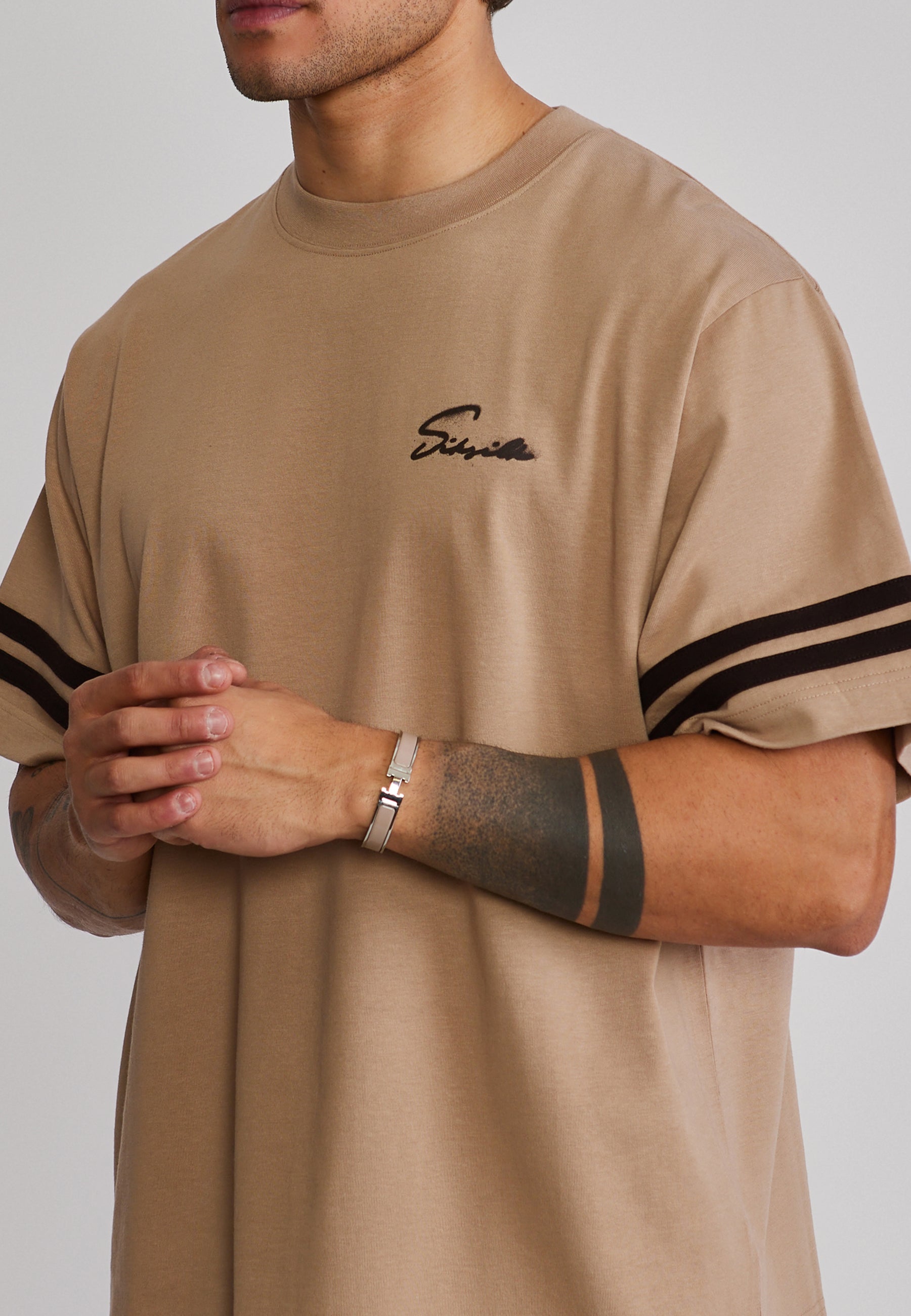 Script T-Shirt in Beige T-Shirts SikSilk
