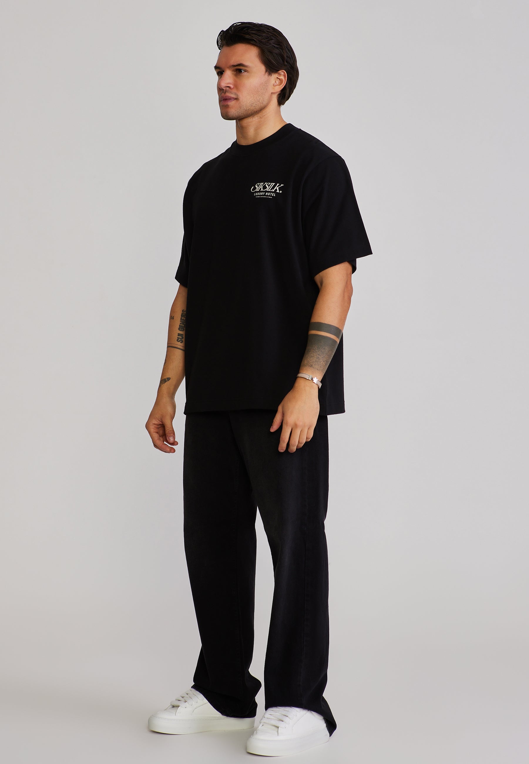 Graphic T-Shirt in Black T-Shirts SikSilk