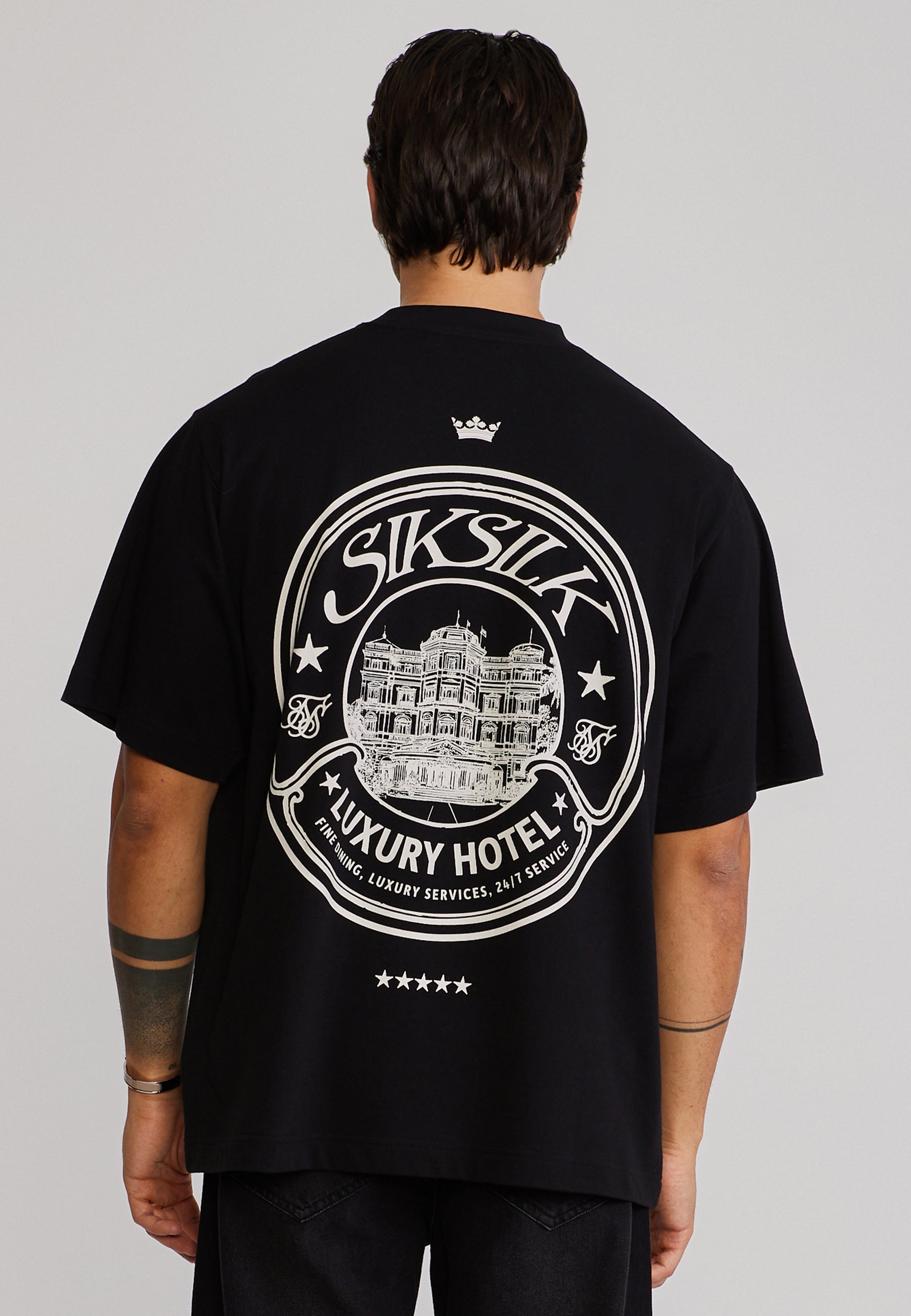 Graphic T-Shirt in Black T-Shirts SikSilk