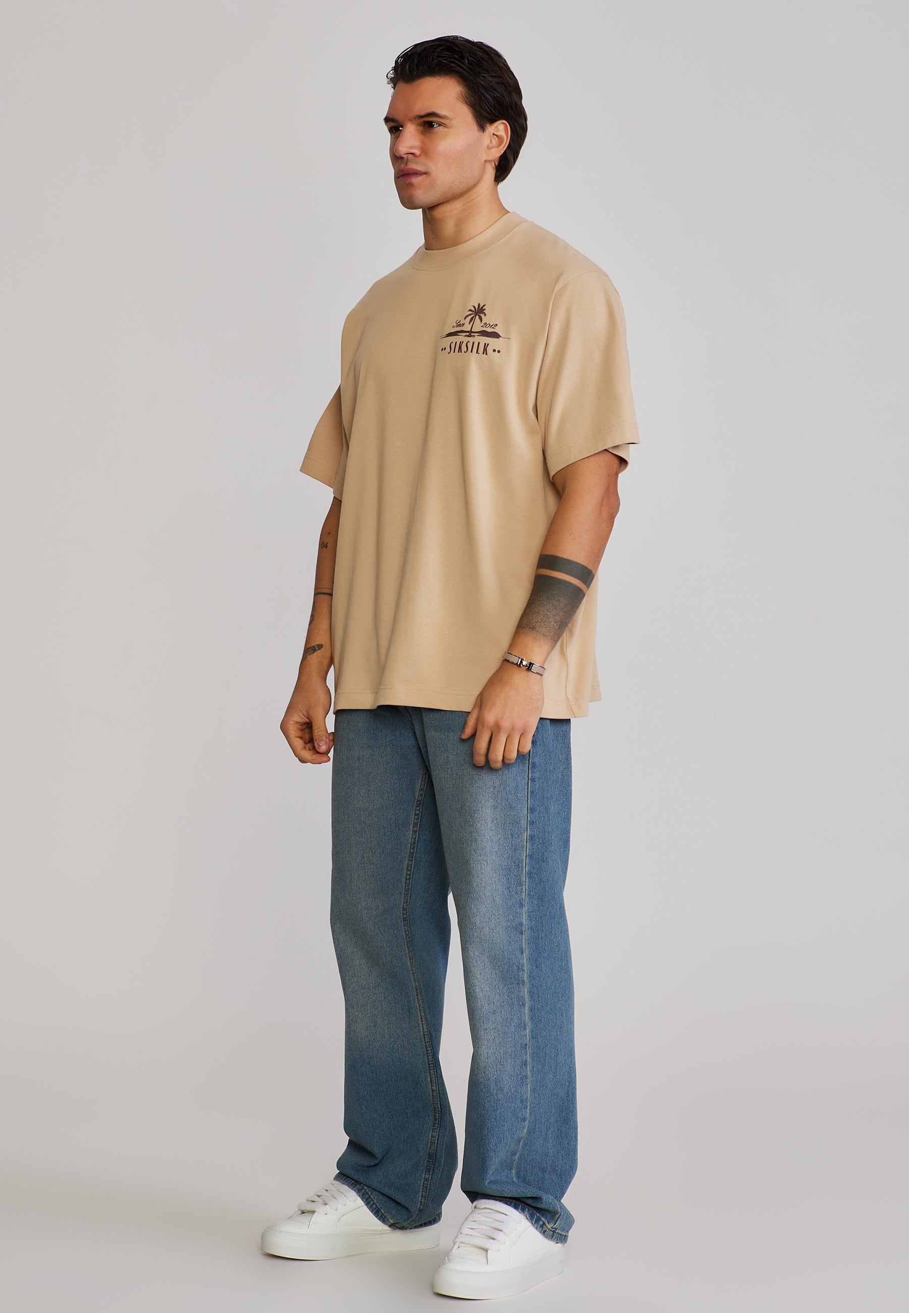 Graphic T-Shirt in Beige T-Shirts SikSilk