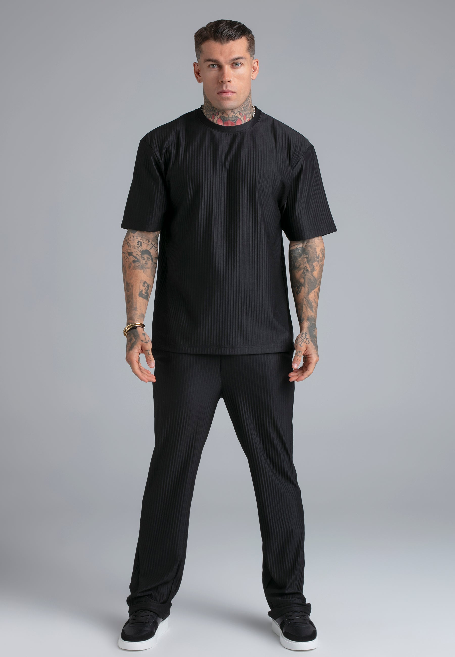 Plisse Track Pants in Black Hosen SikSilk