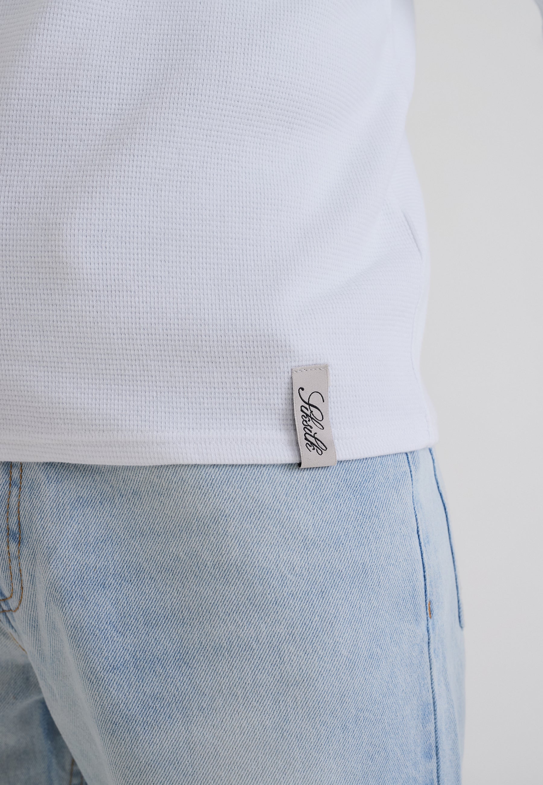 T-Shirt Henley in White T-Shirts SikSilk