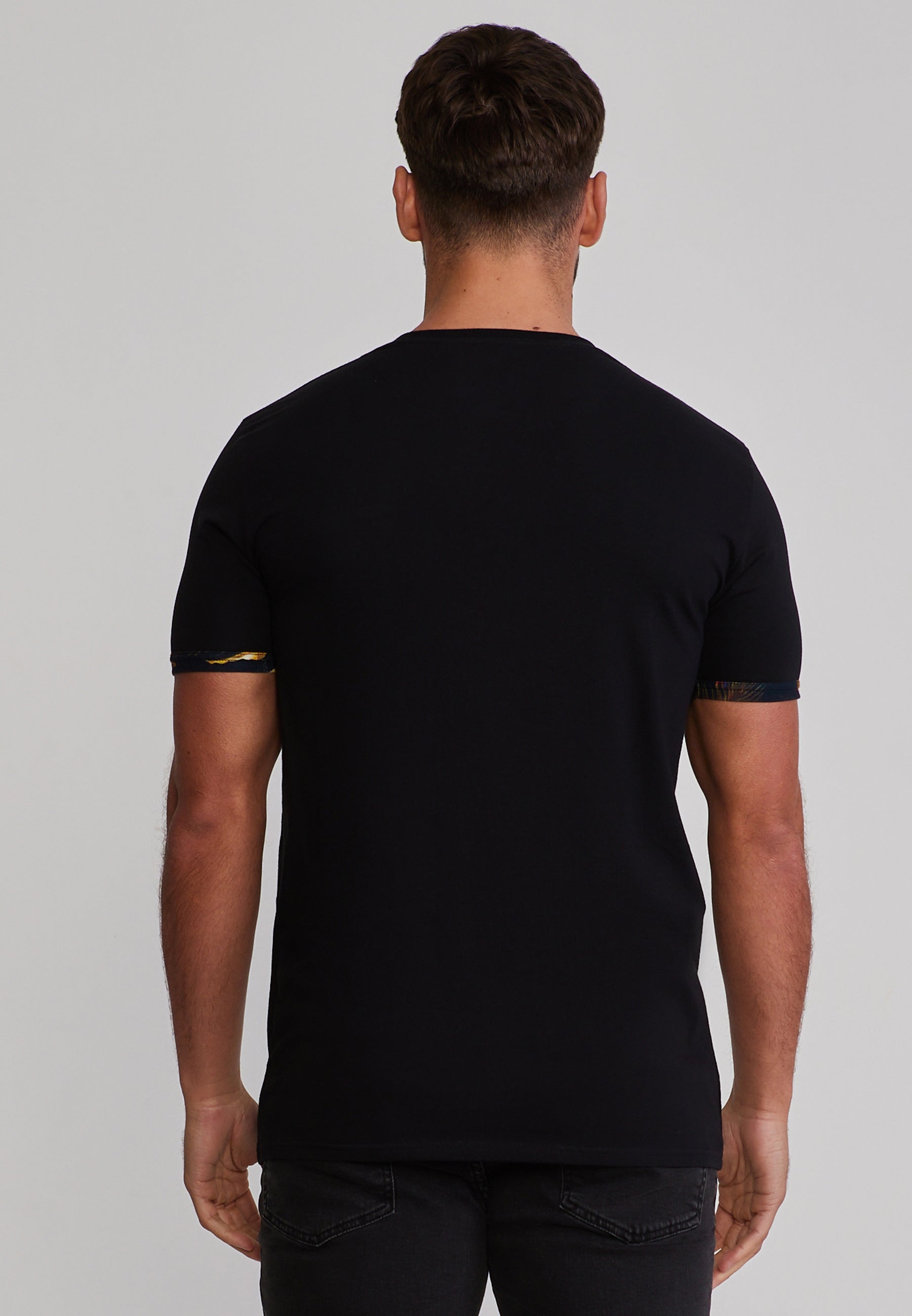 T-Shirt Roll Sleeve in Black T-Shirts SikSilk