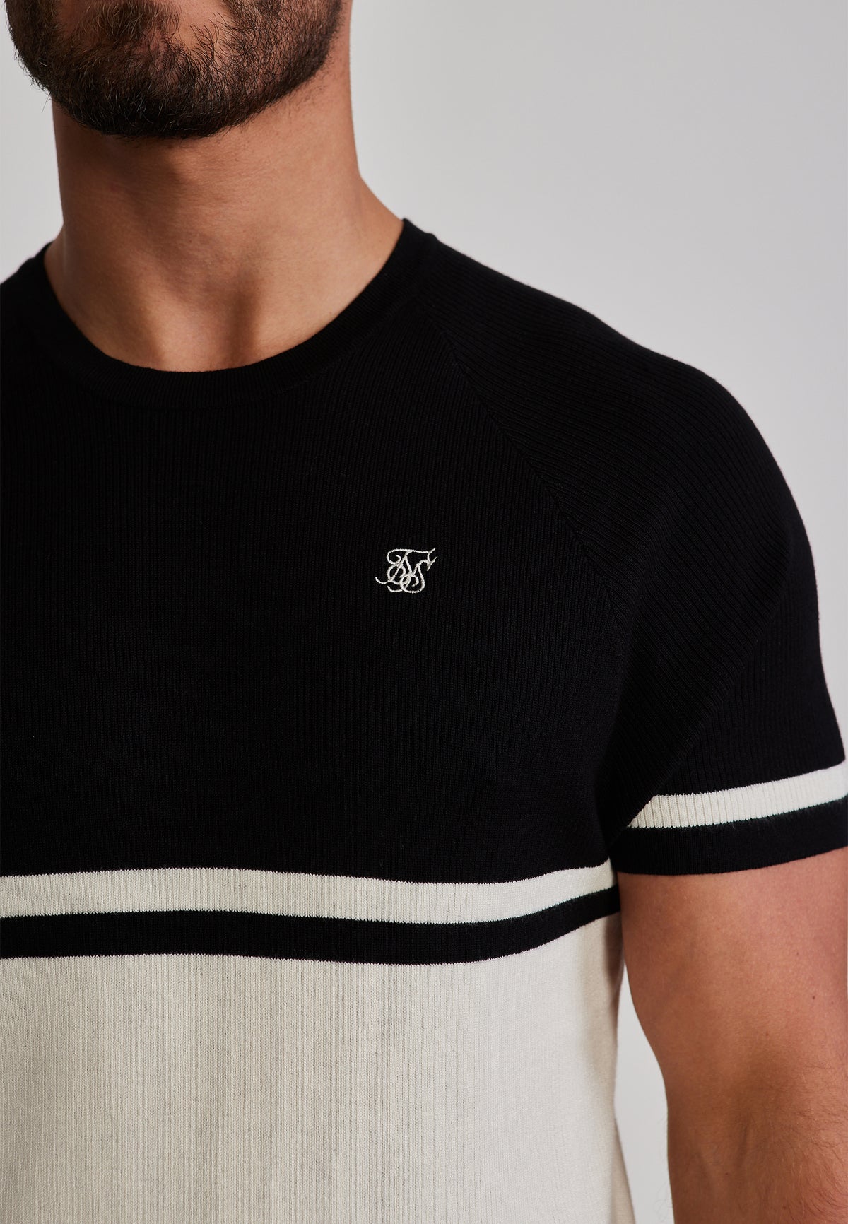 T-Shirt Knitted in Black/Ecru T-Shirts SikSilk