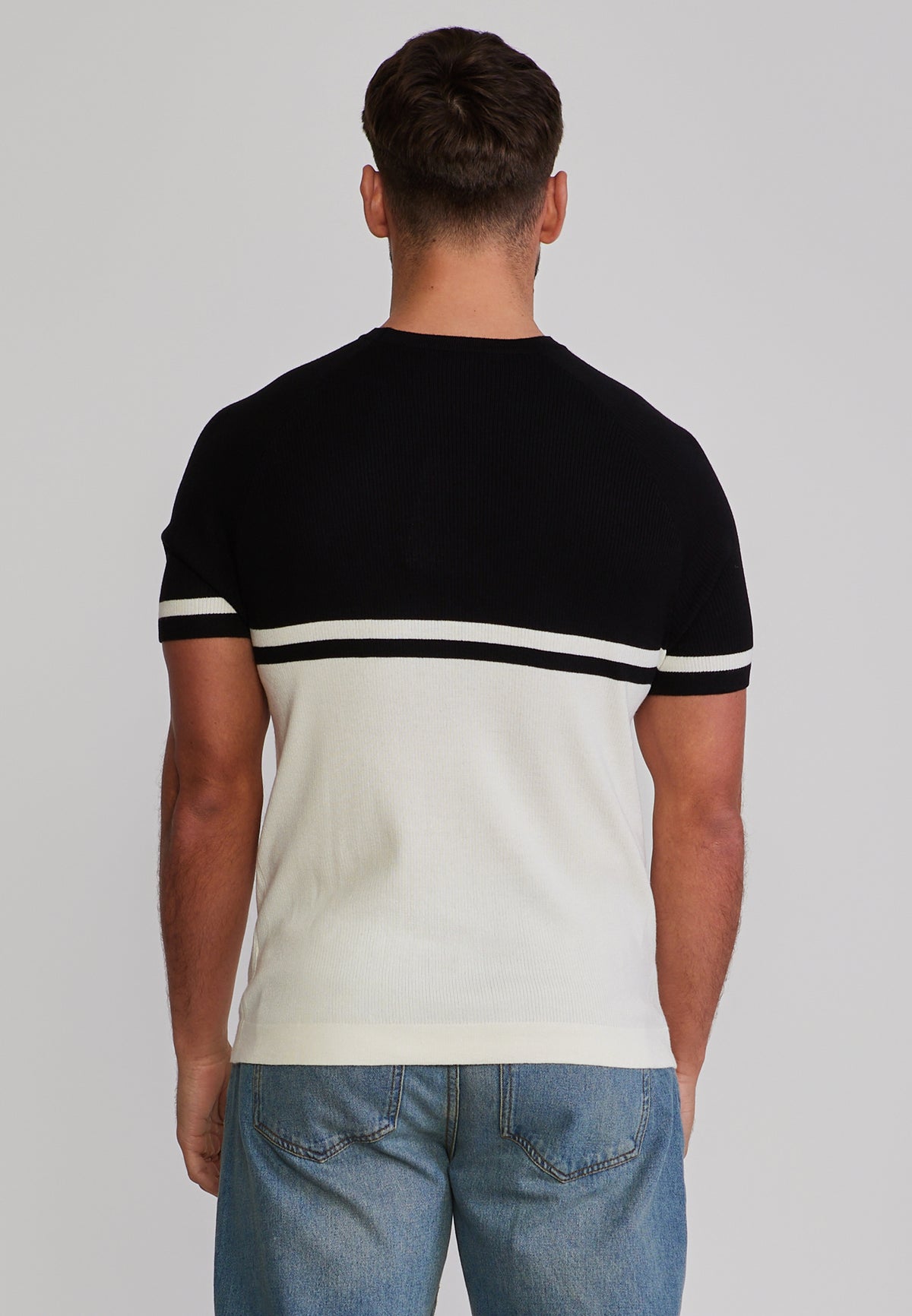 T-Shirt Knitted in Black/Ecru T-Shirts SikSilk