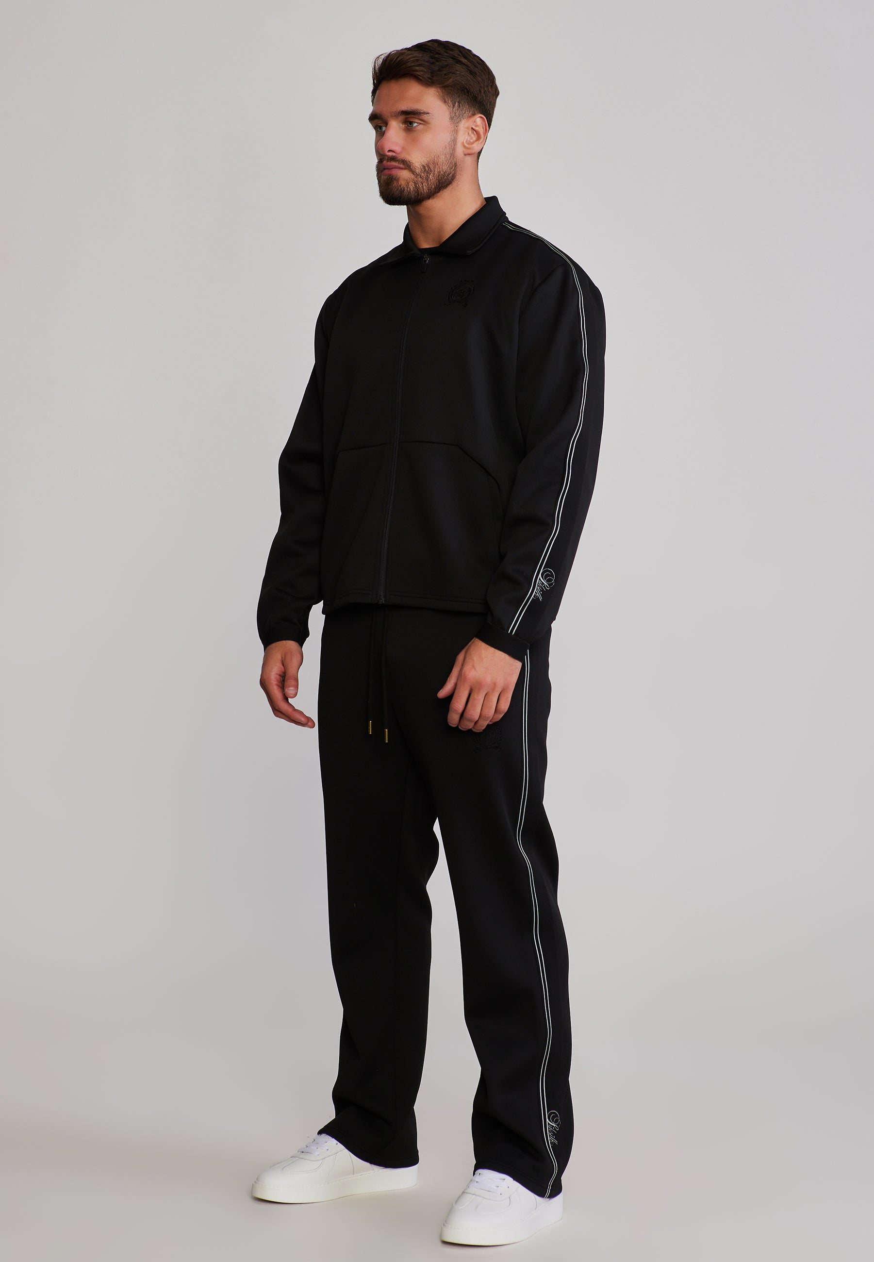 Sweatjacke Taped in Black Sweatjacken SikSilk