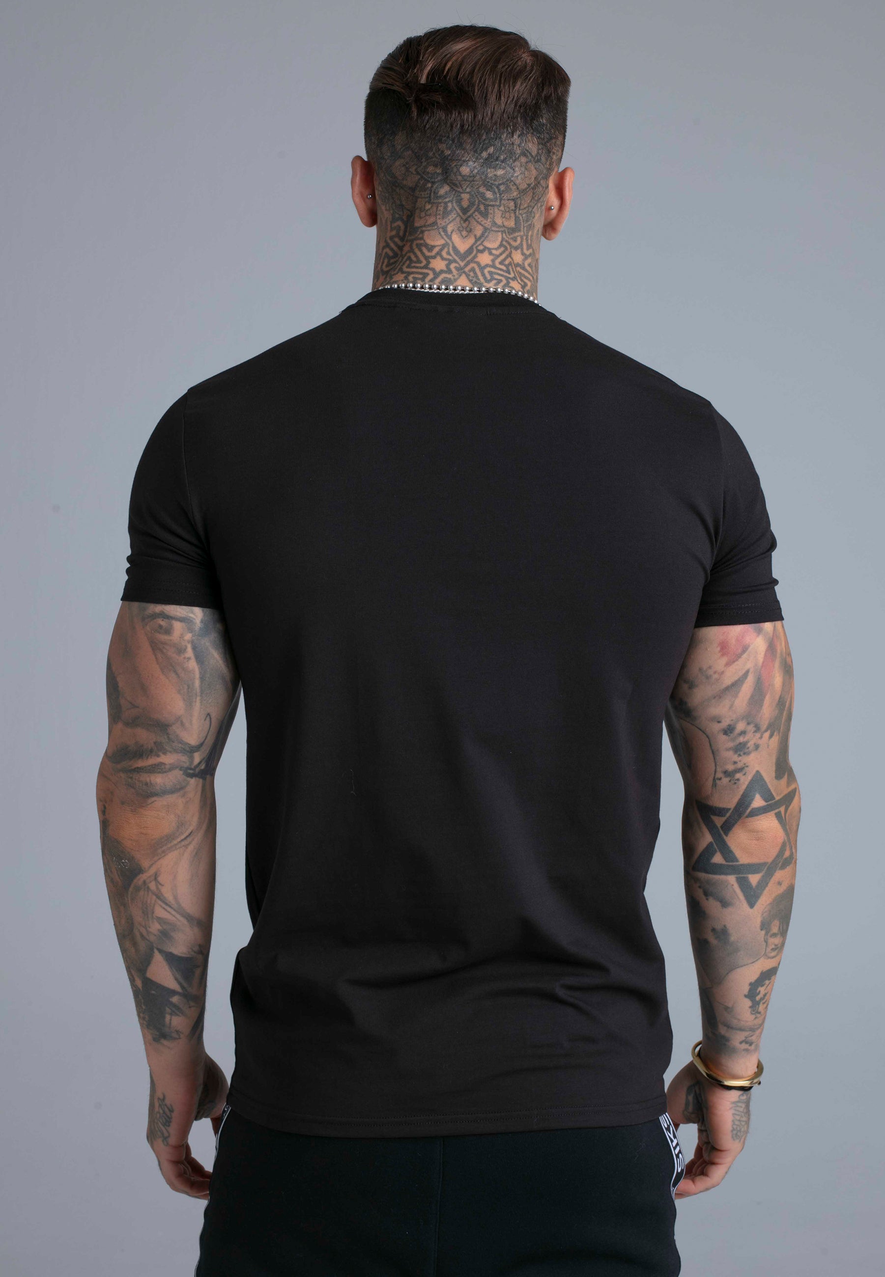 T-Shirt Essentials in Black T-Shirts SikSilk