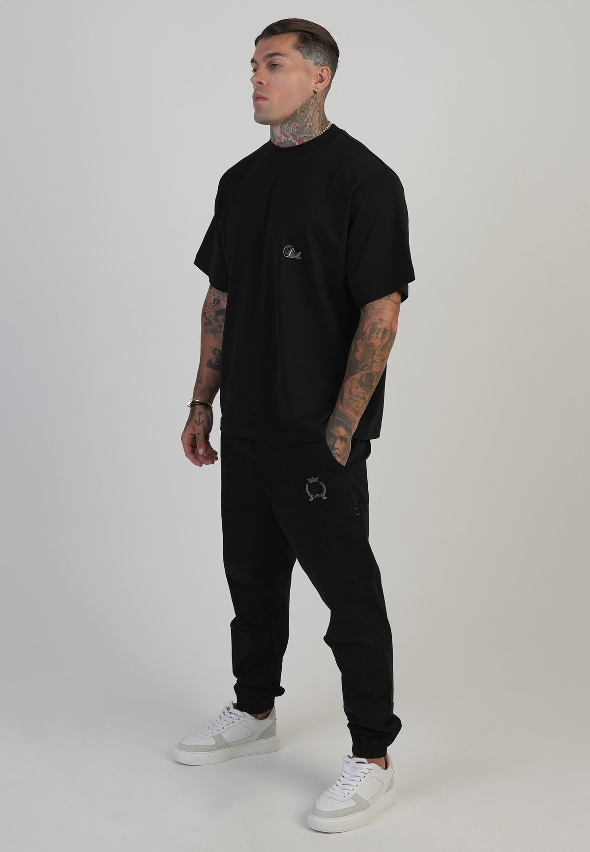 T-Shirt Oversized in Black T-Shirts SikSilk