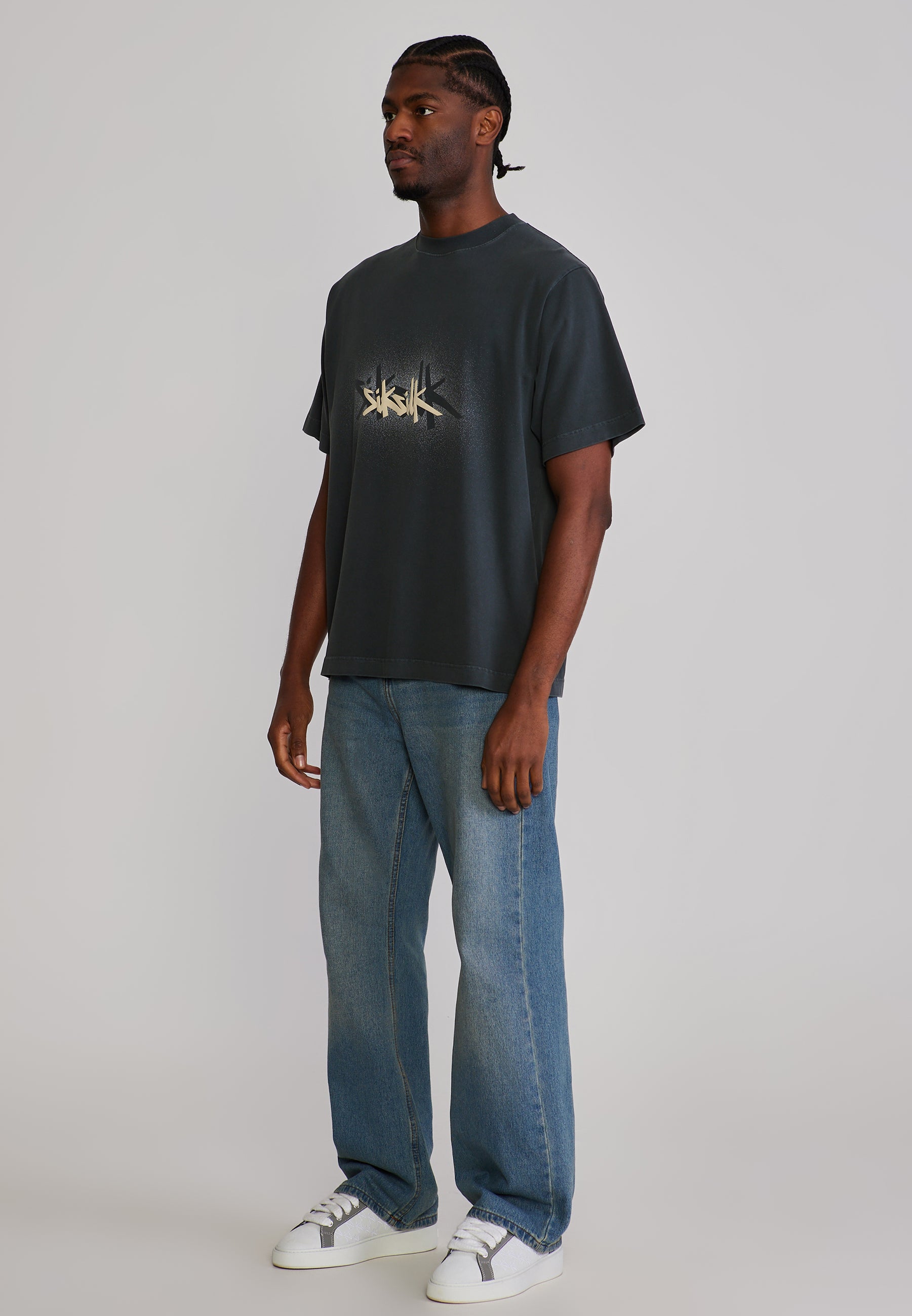 T-Shirt Graphic in Grey T-Shirts SikSilk