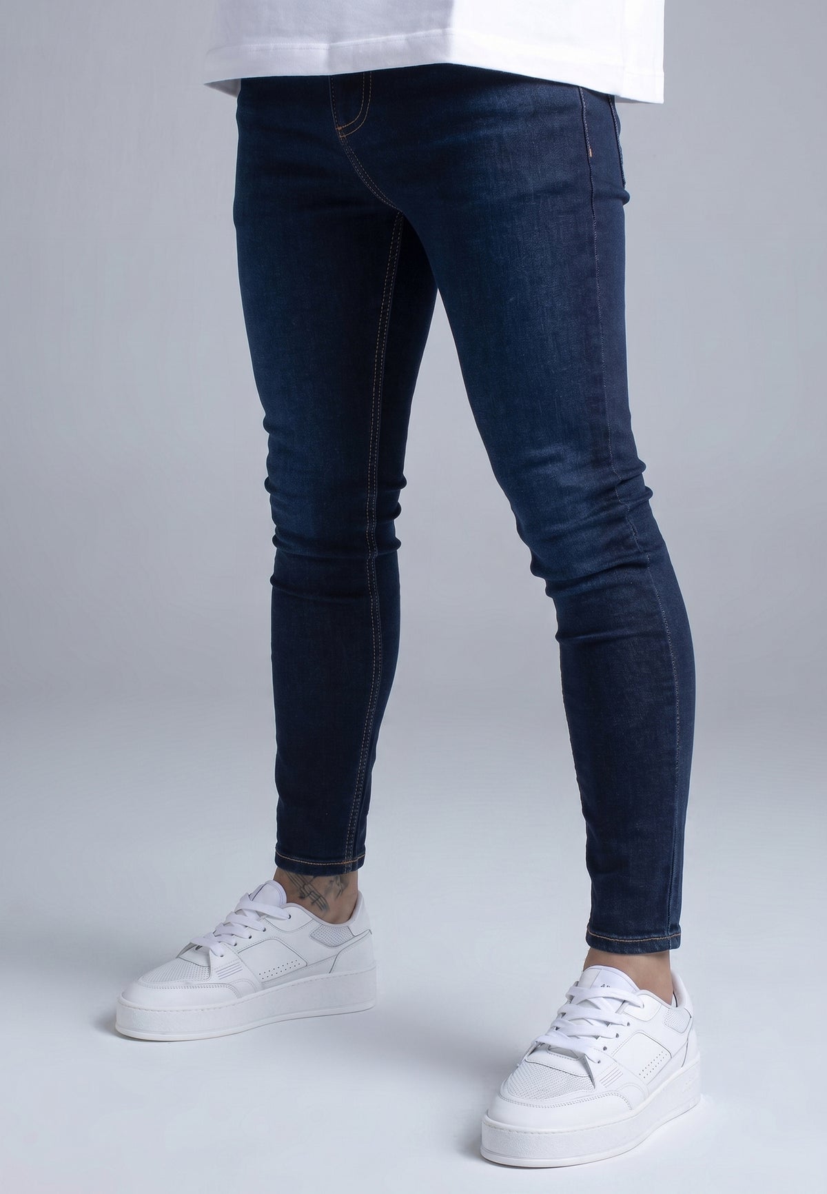 Jeans Skinny in Washed Indigo Blue Jeans SikSilk