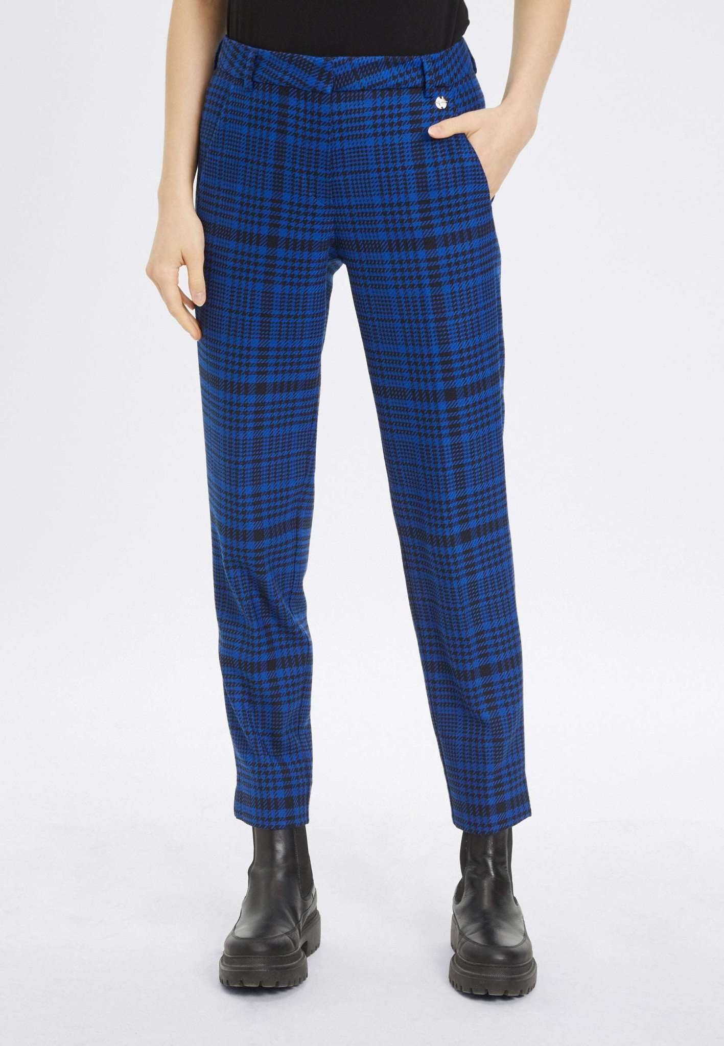 Ariana Check Cigarette Pants in Blueberry Houndstooth Check Hosen Tamaris   