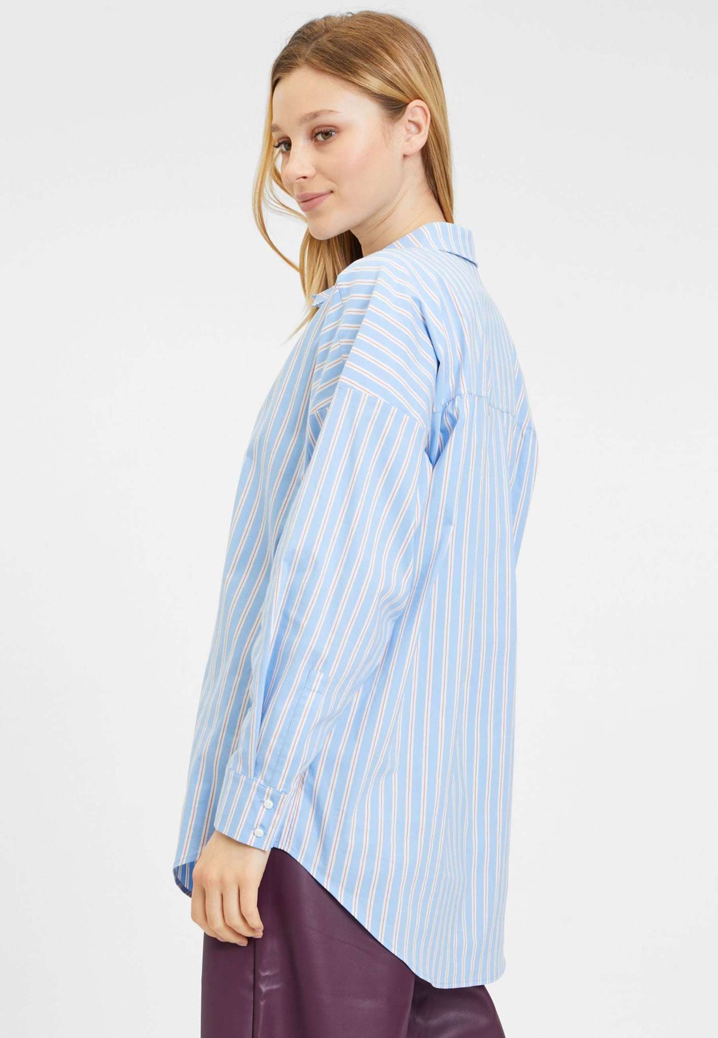 Baystep Striped Shirt in Della Robbia Blue Striped Hemden Tamaris   