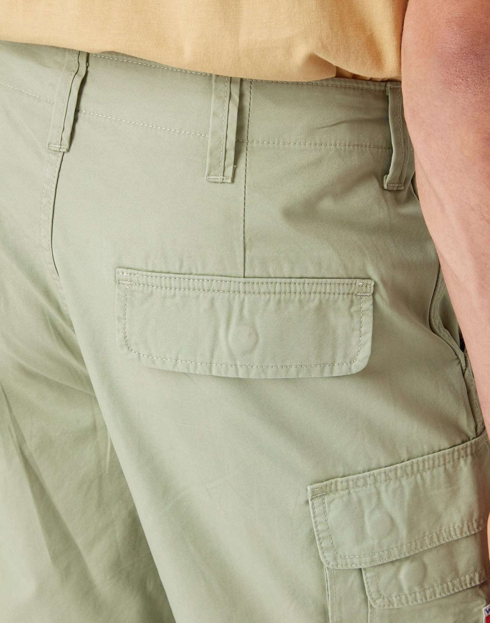 Casey Jones Cargo Shorts in Tea Leaf Shorts Wrangler   
