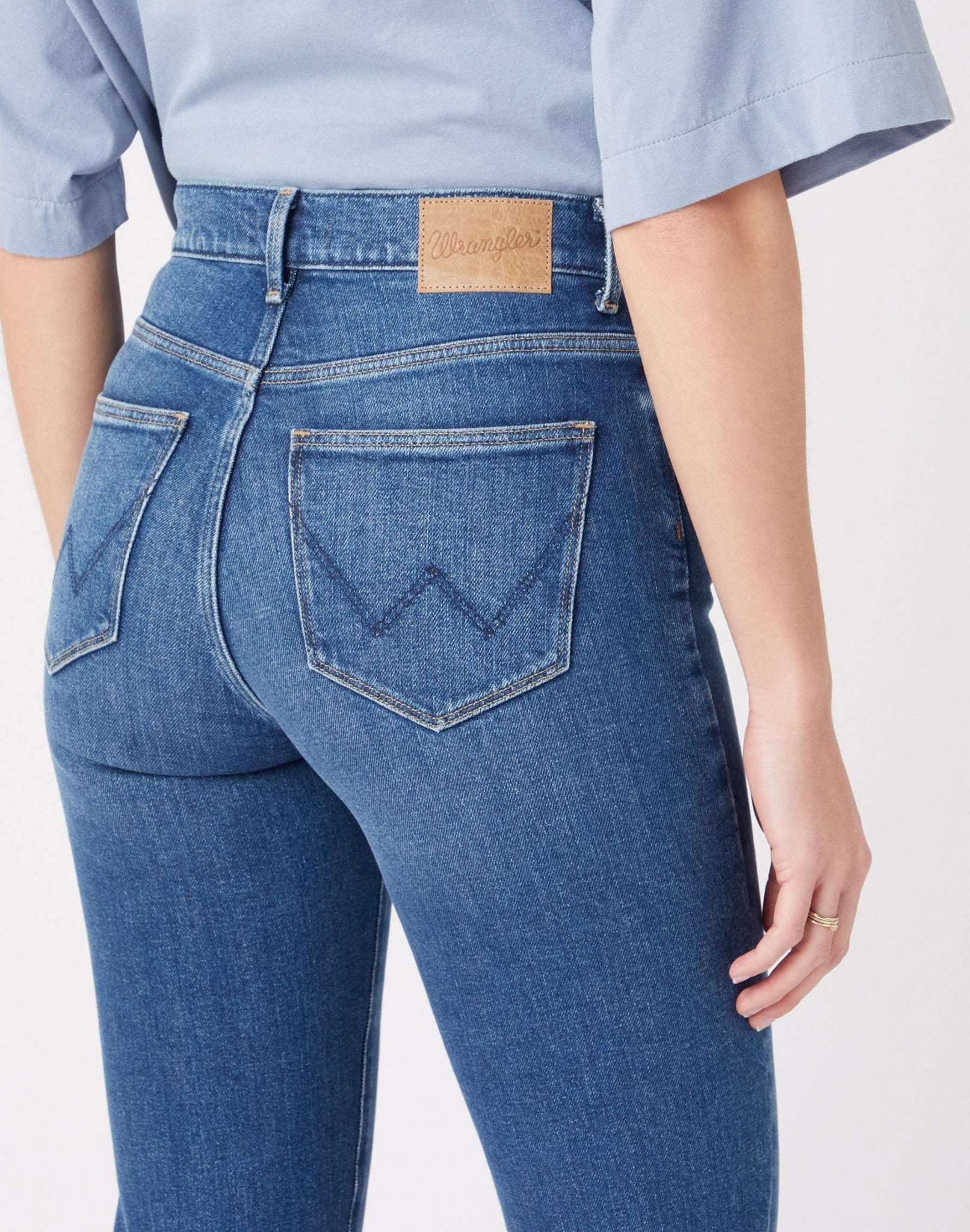 Straight in Airblue Jeans Wrangler   