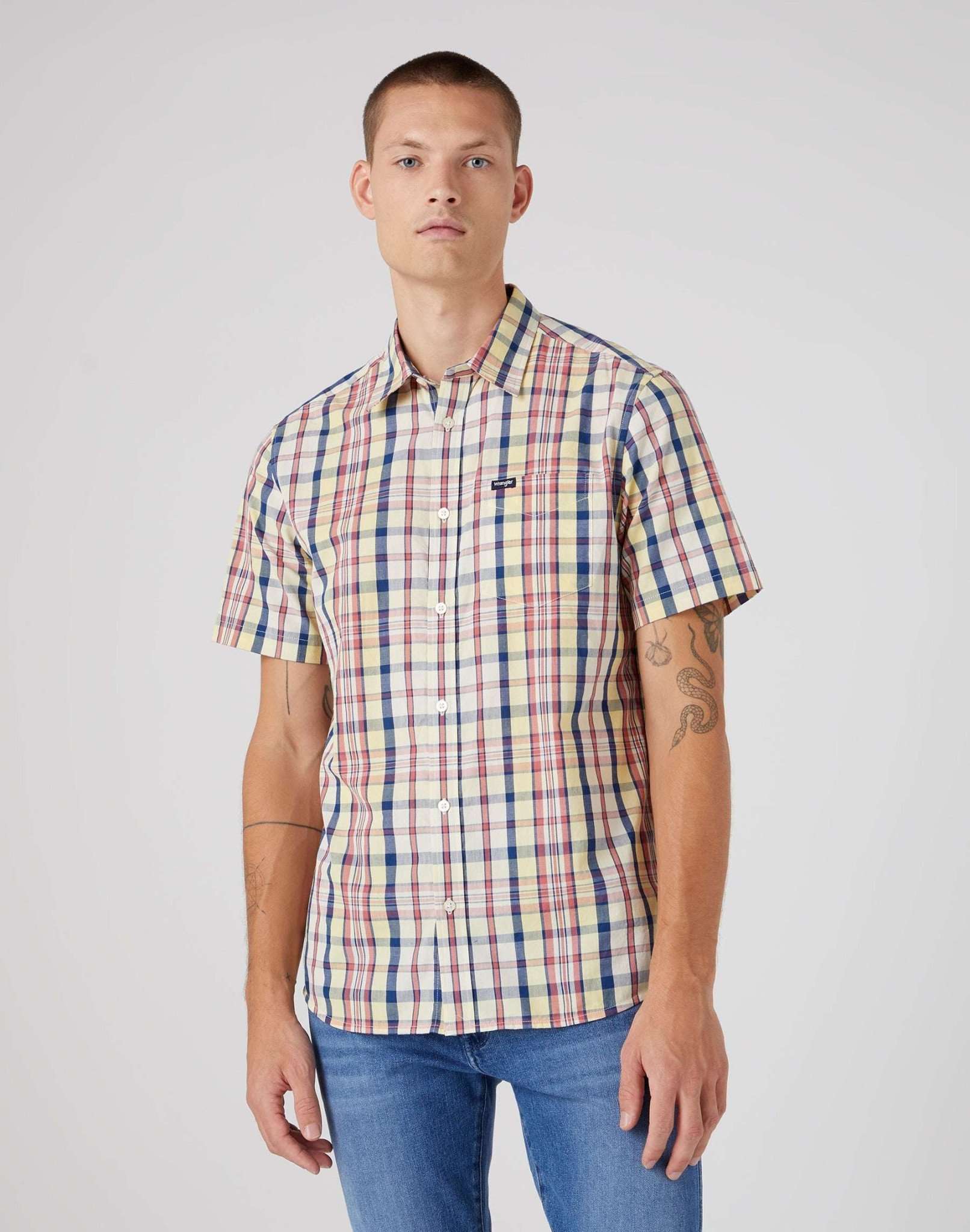 Kurzarm One Pocket Shirt in Pineapple Slice Hemden Wrangler   