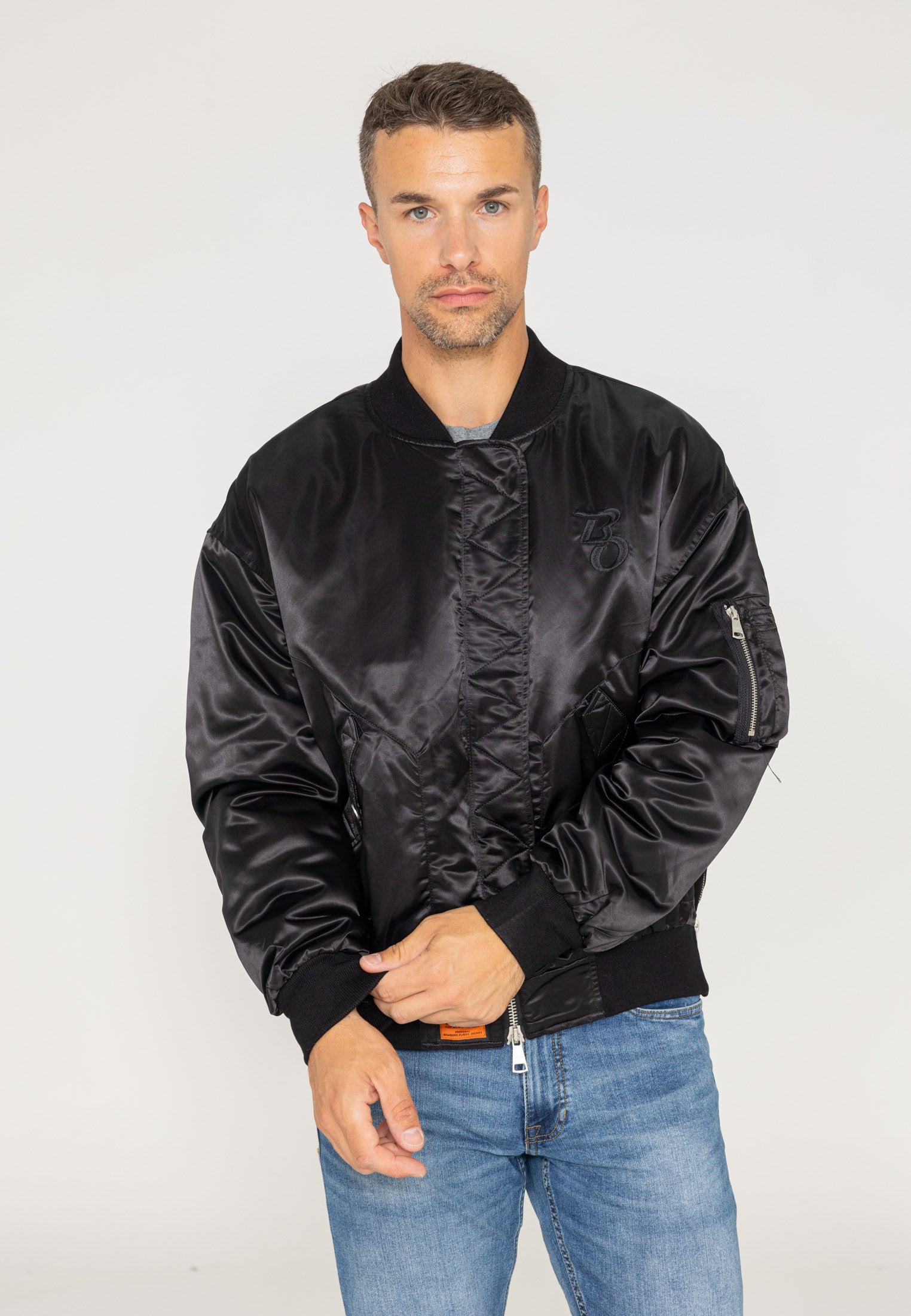 Wavy U Bomberjacke in Black Jacken Bombers Original   