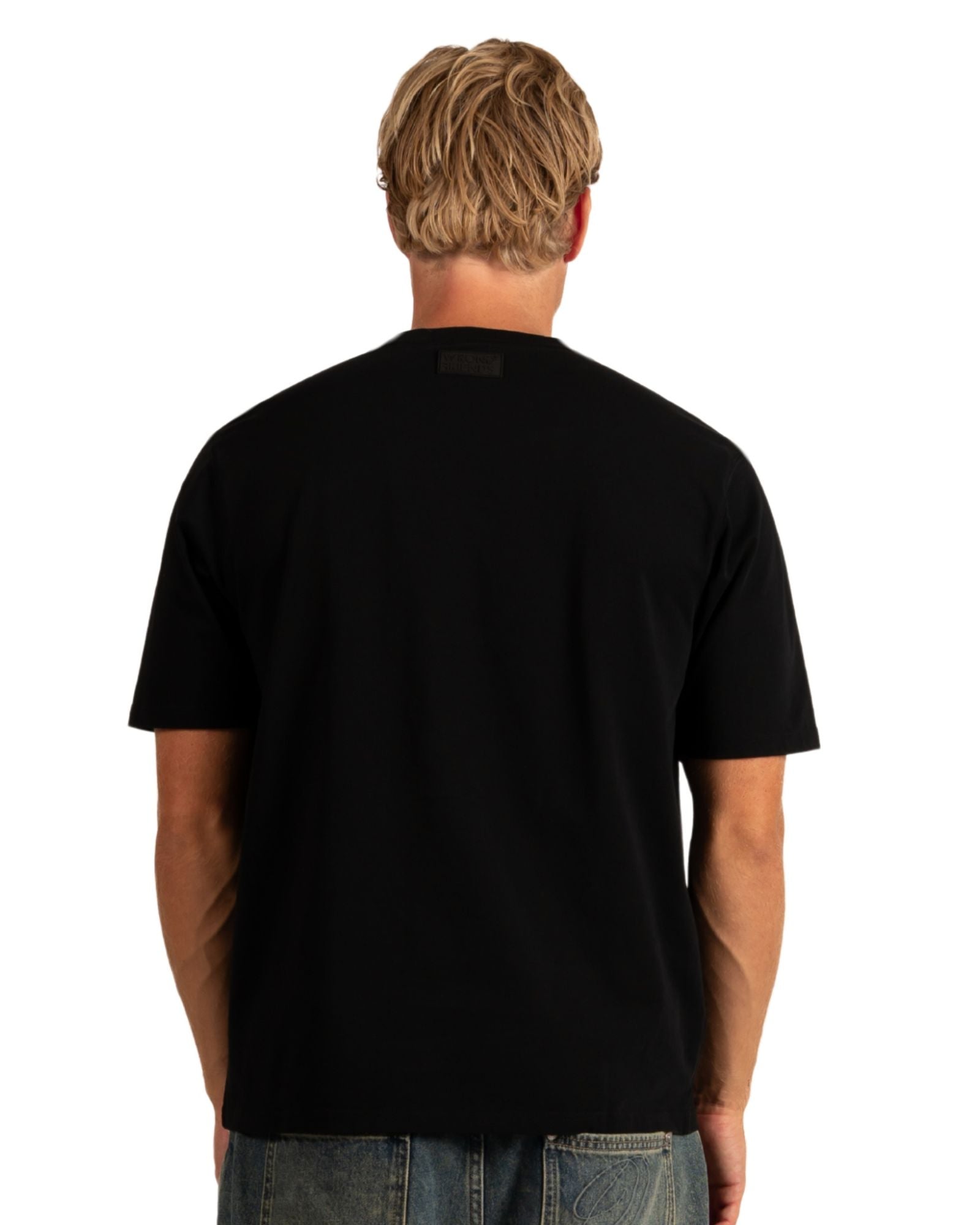 Ennis T-Shirt in Black T-Shirts Wrong Friends