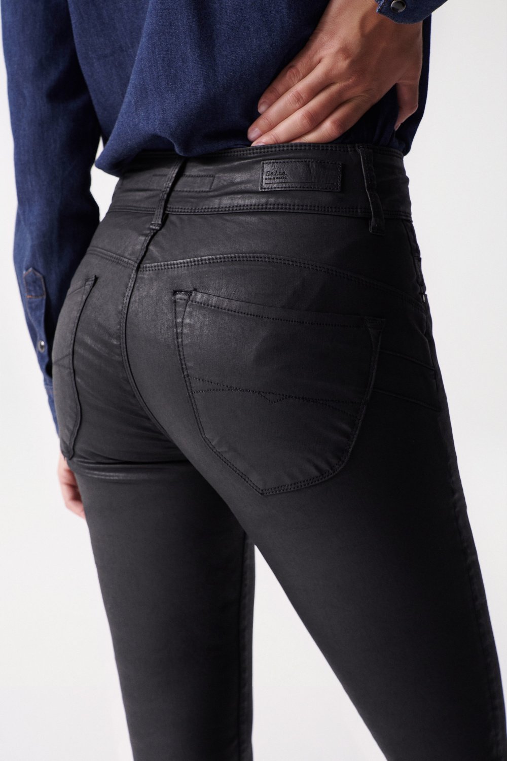 Secret Crop Skinny Push-In in Black Jeans Salsa Jeans   