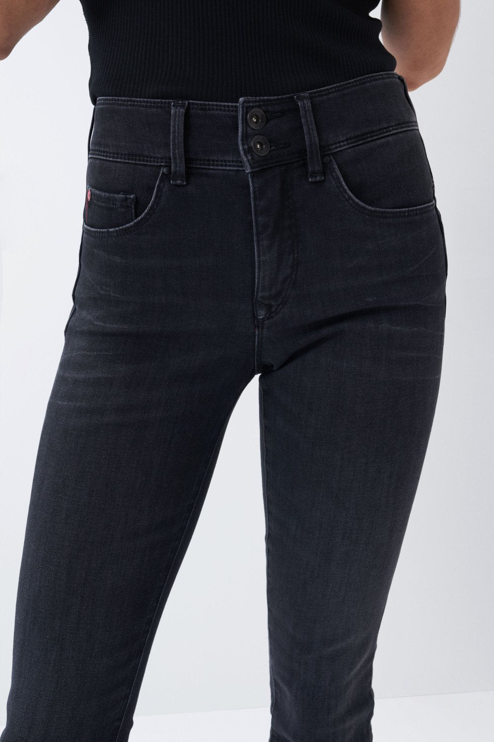 Secret Skinny Push-In in Black Jeans Salsa Jeans   