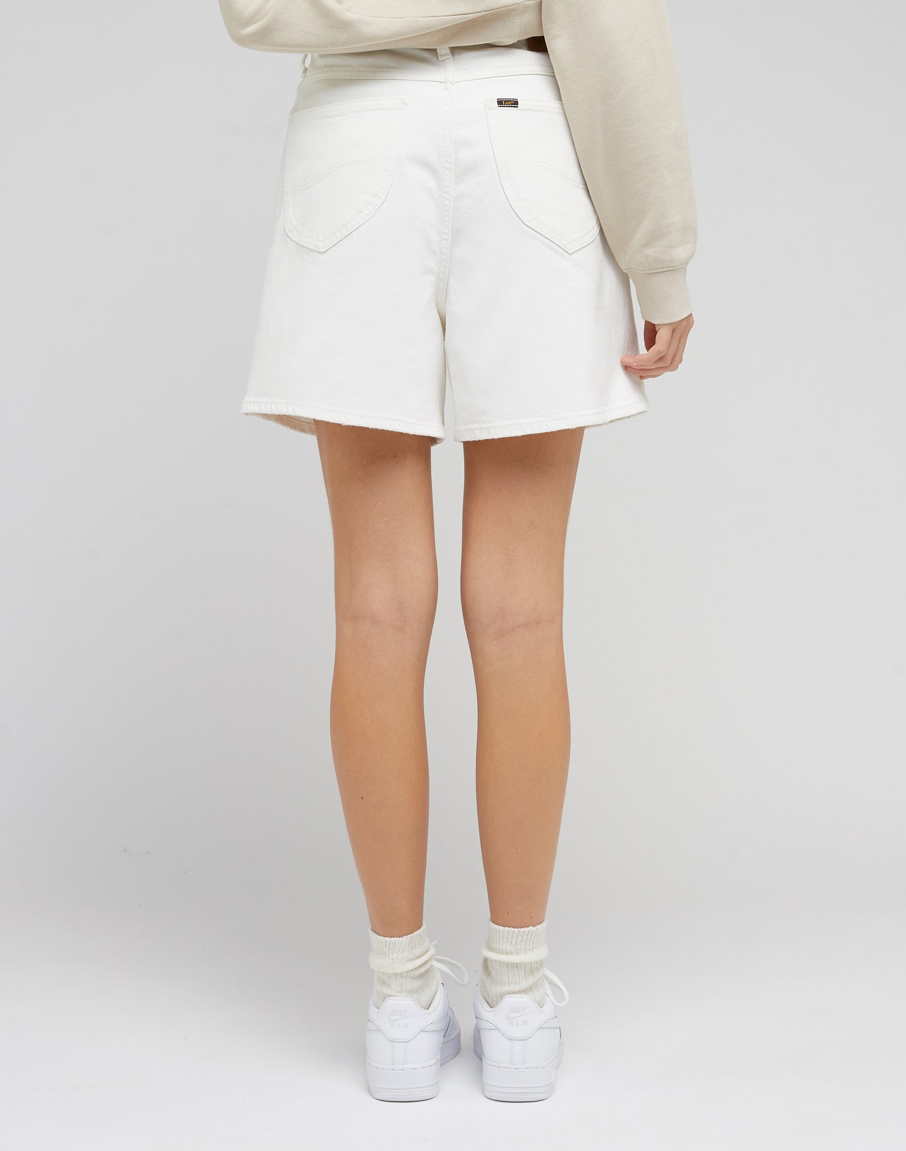 Stella Short in Marble White Shorts Lee   
