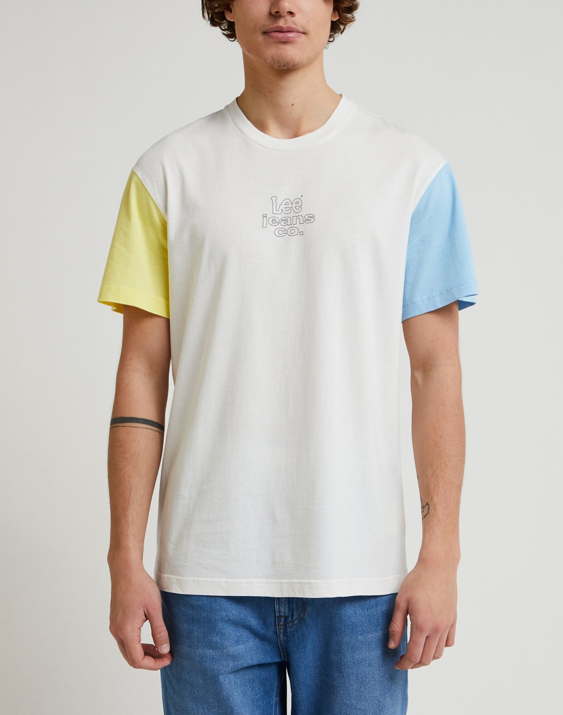 Relaxed Color Block Tee in Ecru T-Shirts Lee   