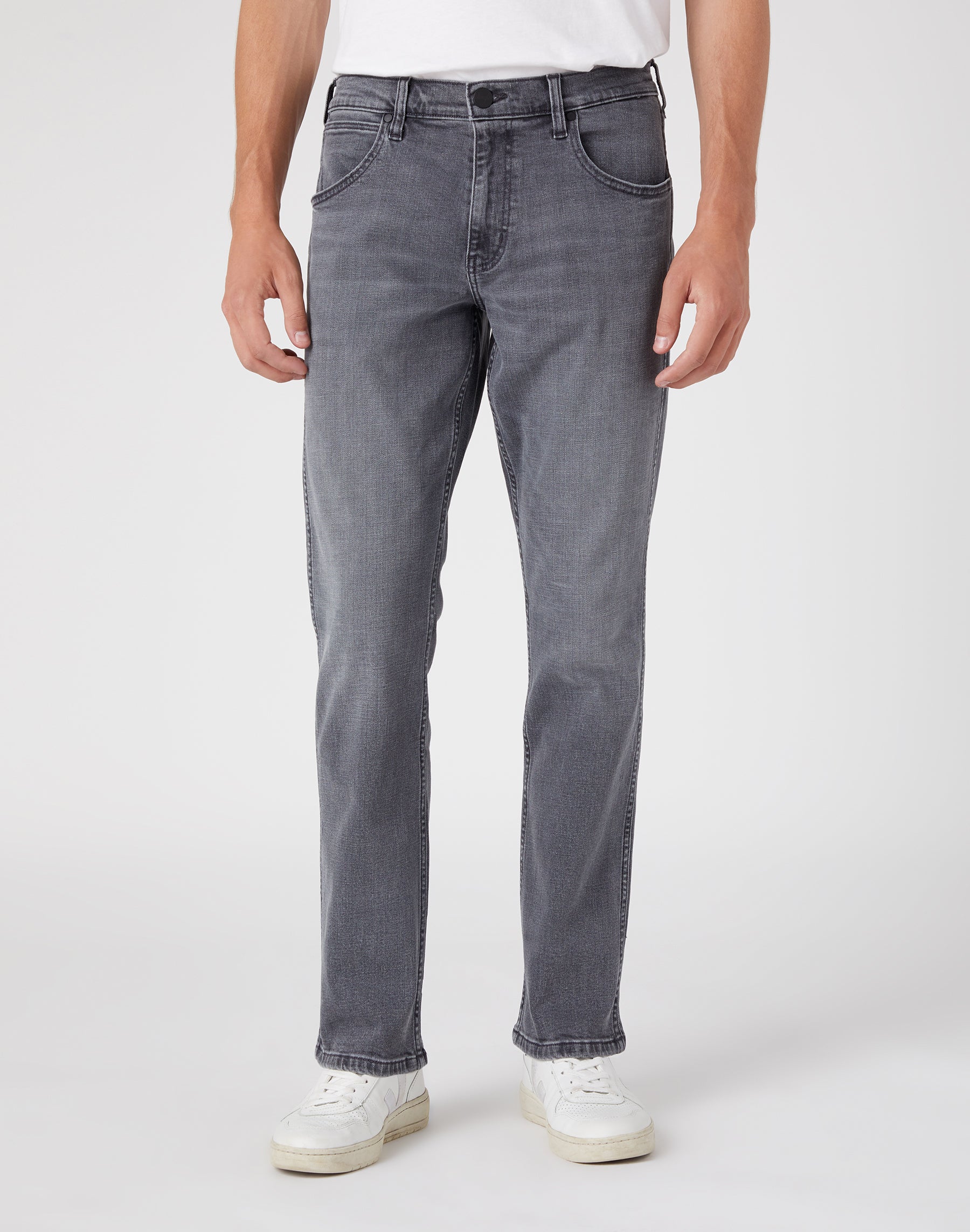 Greensboro Medium Stretch in Ebony Sky Jeans Wrangler   